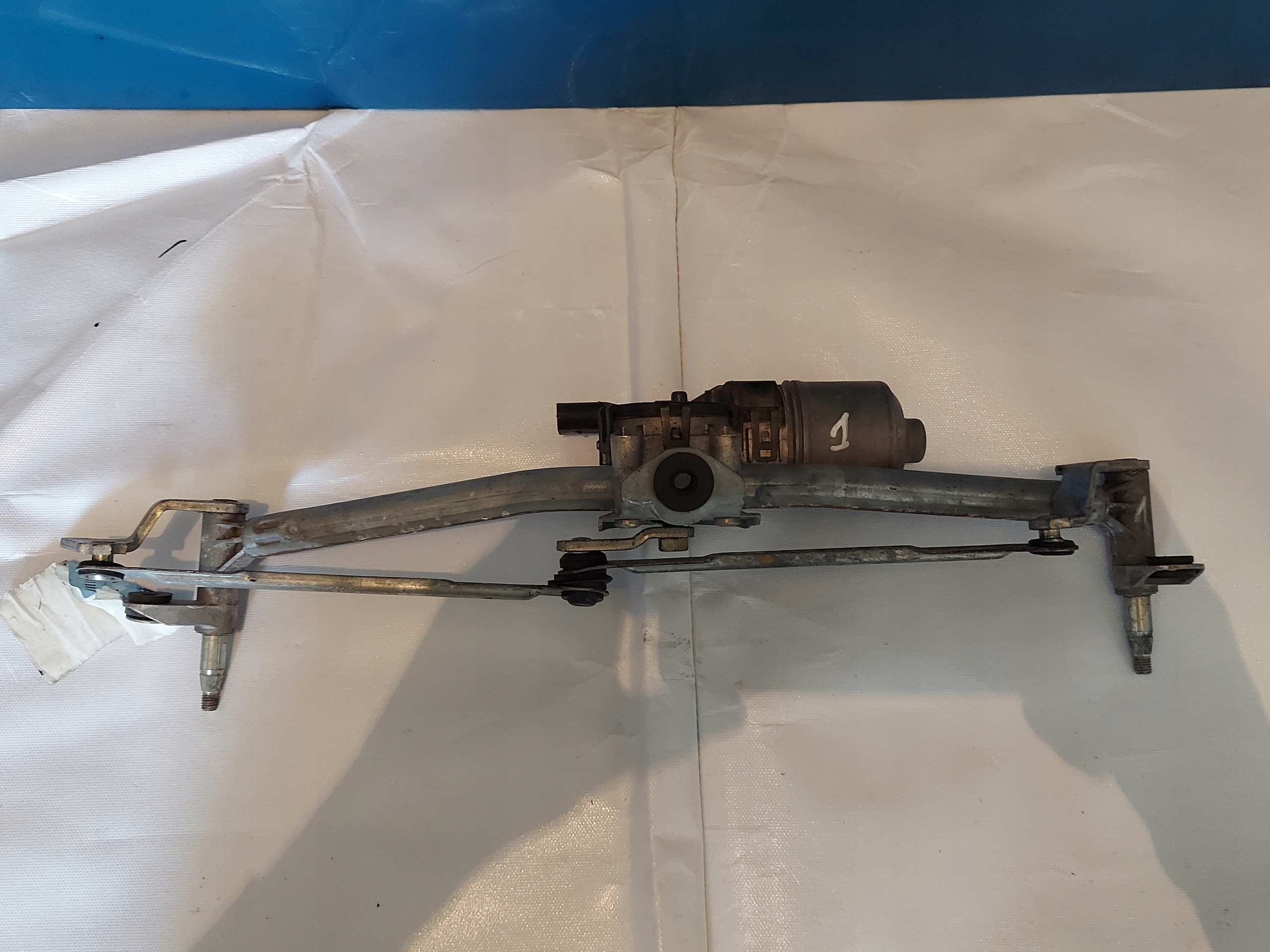 wiper mechanism VW POLO 0390241524 front