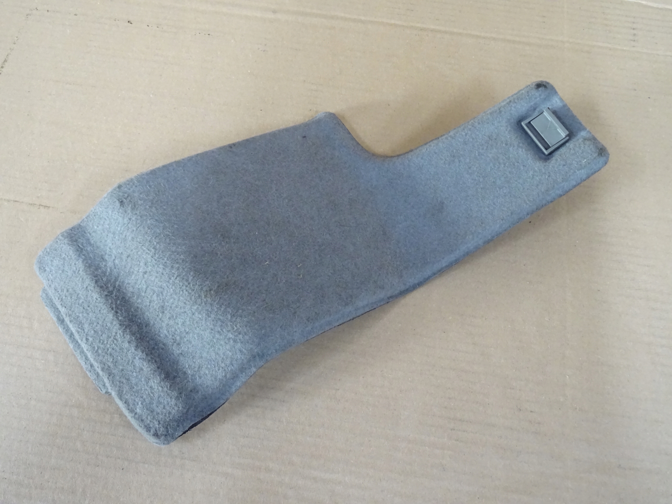 PATROL ZAŚLEPKA KLAPKA OSŁONA BAGAŻNIKA GR Y61