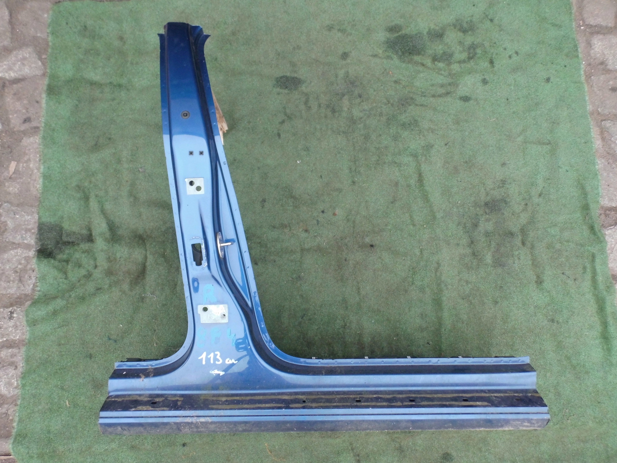 СТОЙКА ПОРОГ AUDI A3p SPORTBACK ПРАВЫЙ СИНИЙ