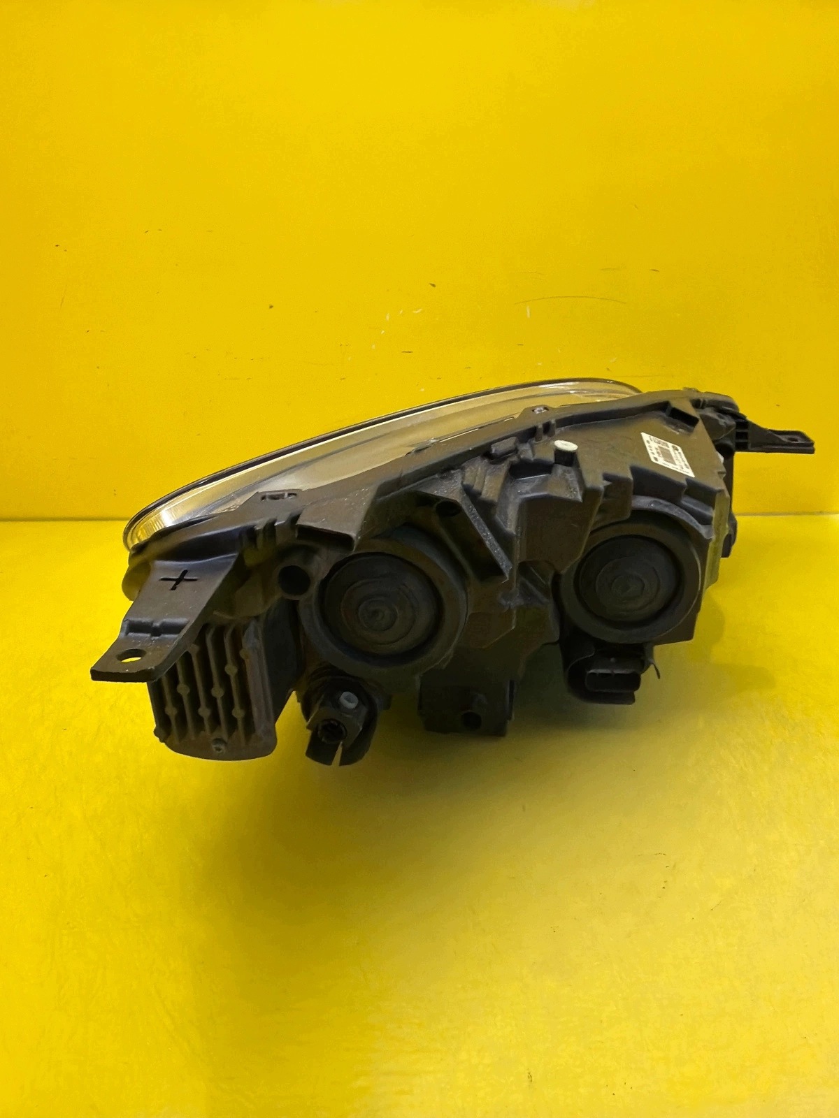 light left Ford Kuga MK3 lens LV4B-13W030-AG