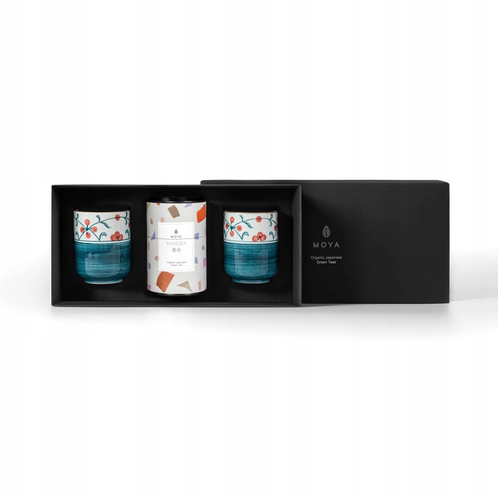 Levně Dárková sada organického zelený čaj Moya Bancha a 2 hrnků Sanza