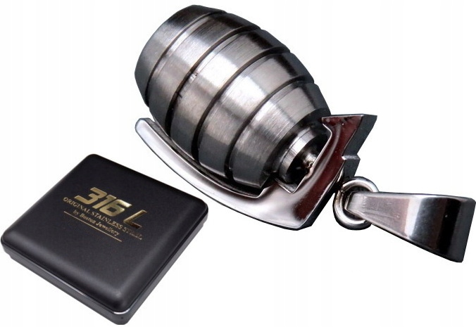 SREBRNY GRANAT ZAWIESZKA NA ŁAŃCUSZEK STAL 316L