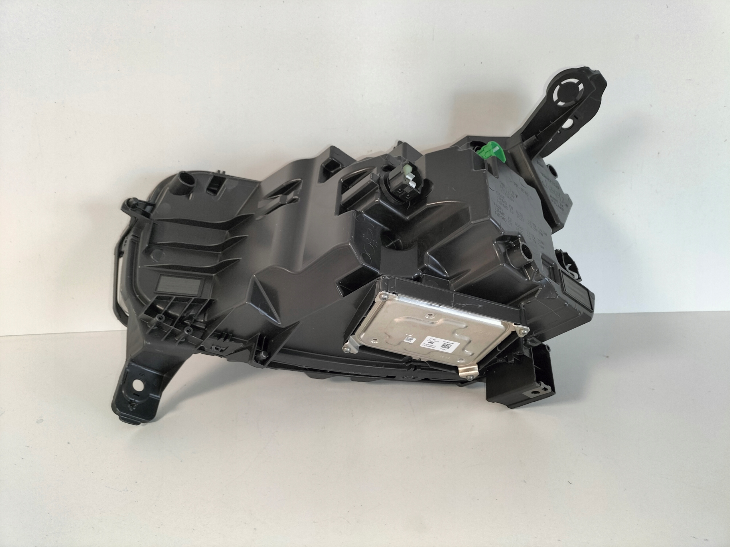 light front reflektor right JEEP AVENGER 23- FULL LED