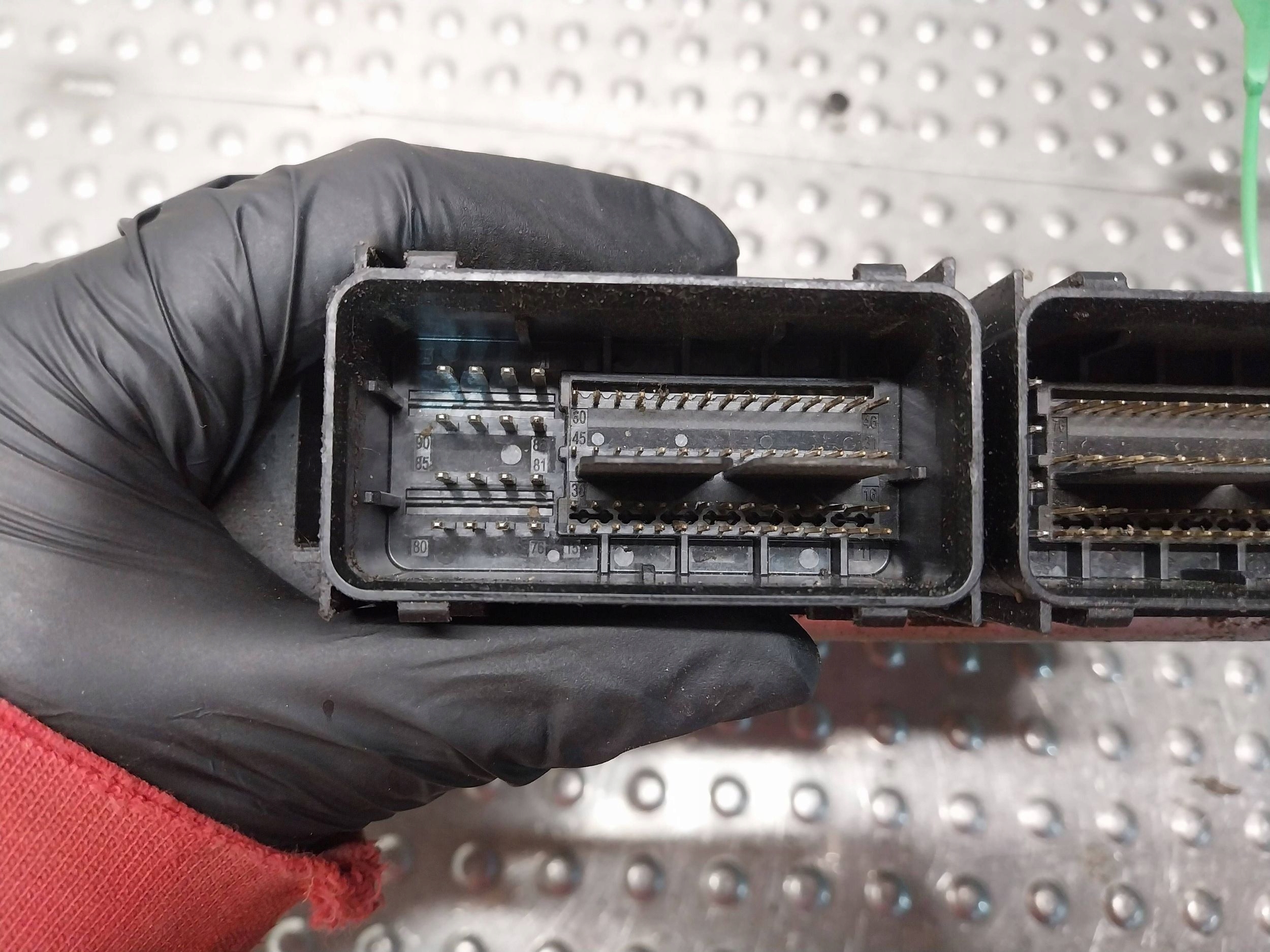 computer control unit SILNIIKA L1T1-12A650-TA FORD PUMA MK2 1.0 ECOBOOST 19