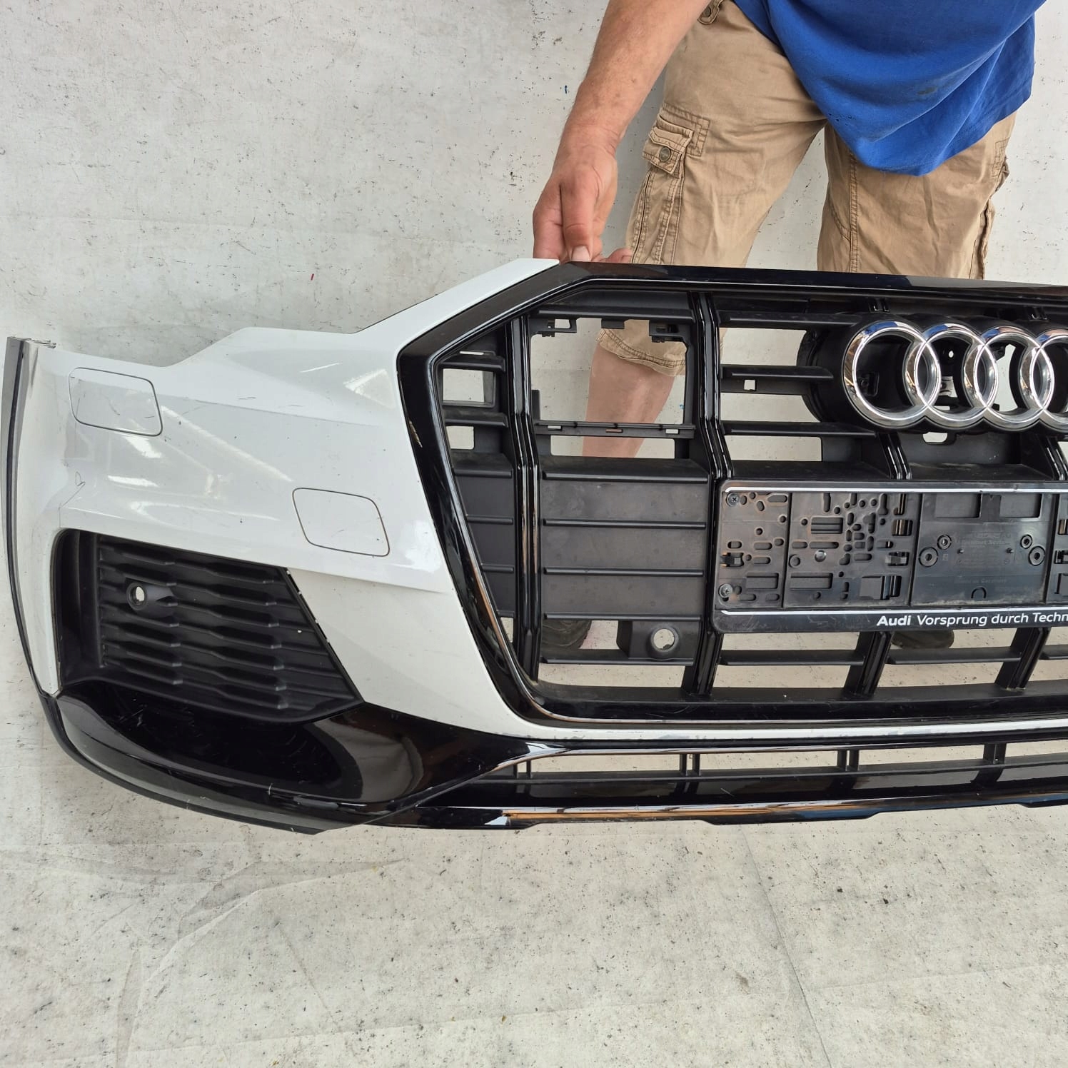 AUDI A6 C8 4K ALLROAD 18-25 bumper front front washer PDC