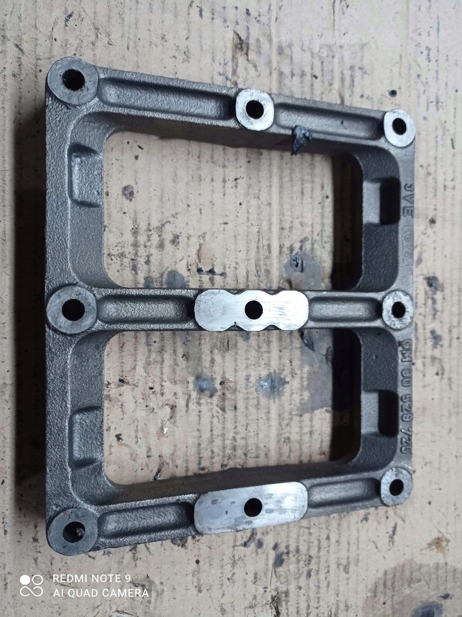 ОПОРА ВАЛА OPEL ASTRA 2.0 90529725