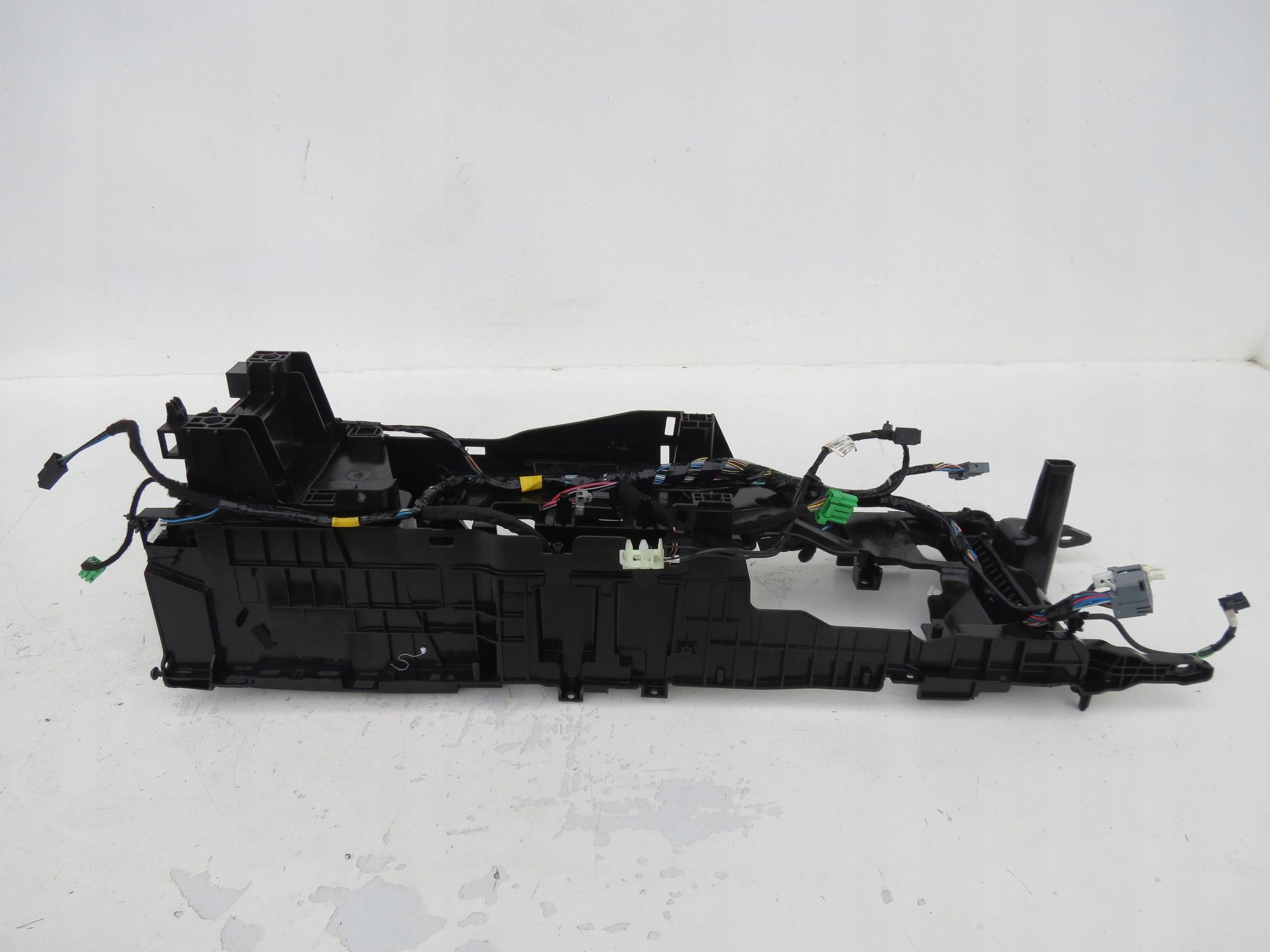 console TUNEL central VOLVO S90 II 2.0 D 190KM 2016-2021R 31389613