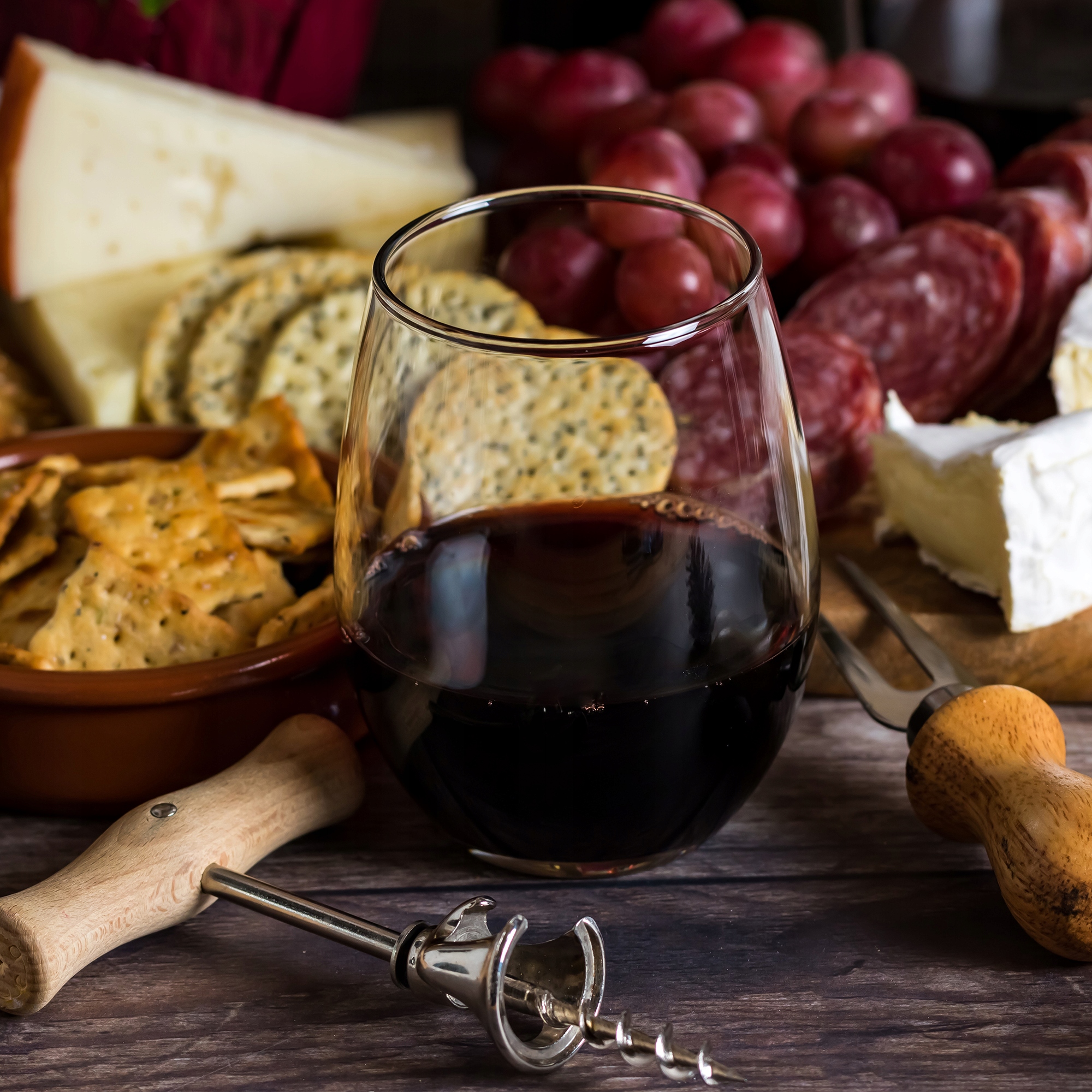 4x SZKLANKI DO NAPOJÓW DRINKÓW WINA 580ml SZKLANKA ZESTAW SZKLANEK Marka Kadax