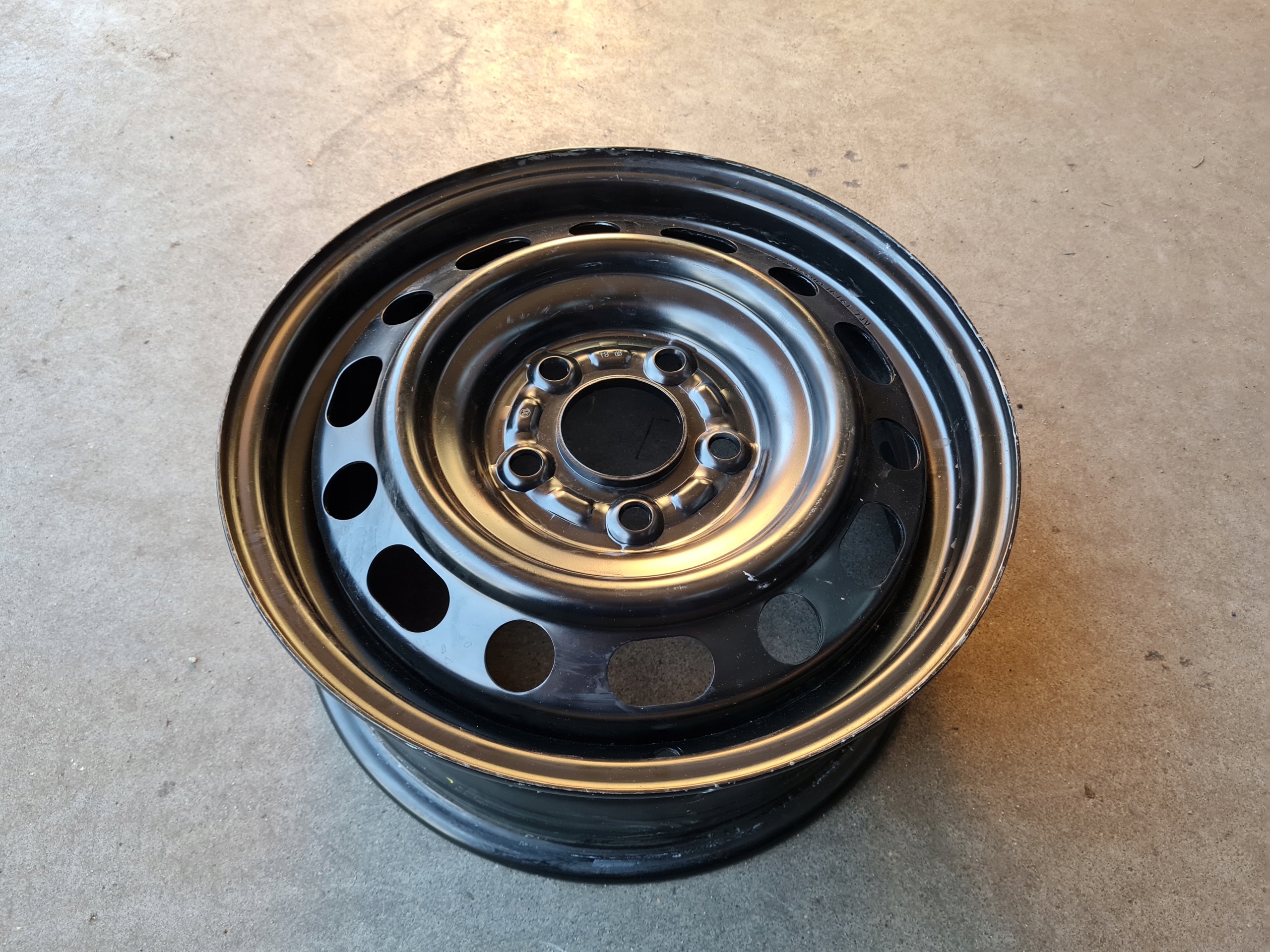 Mazda Kia Hyundai Oceľové disky 6x15 5x114.3 ET52,5 Nové