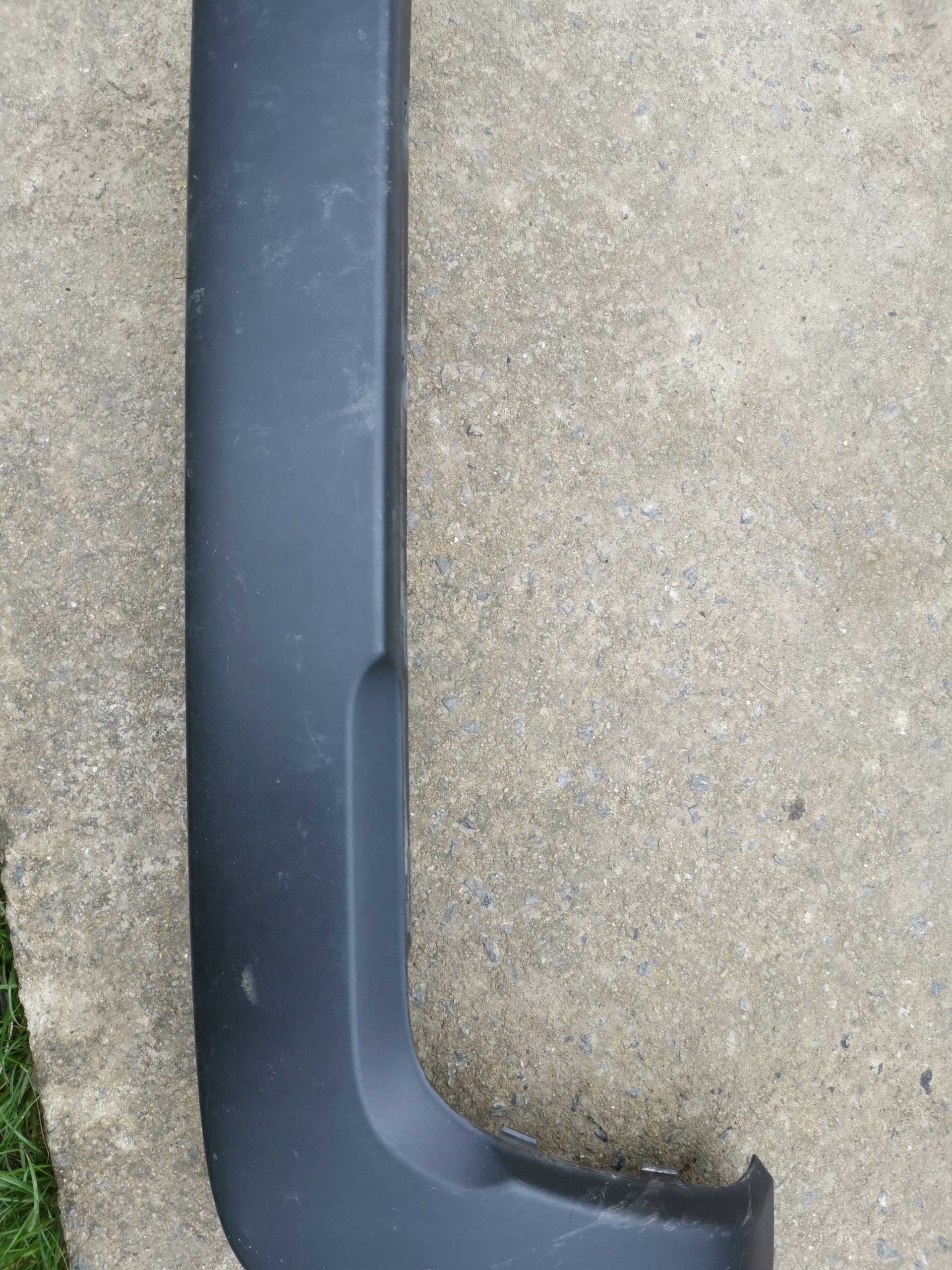 Moulage Pare choc Arrière DACIA DUSTER II 2 Original Couverture