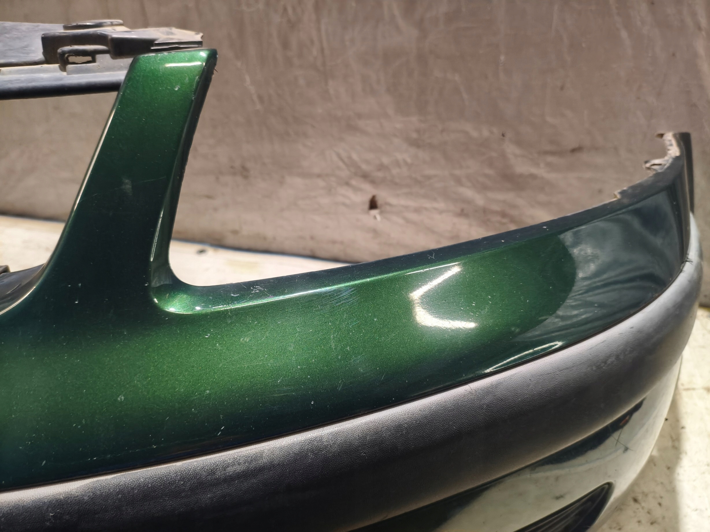 bumper front VOLKSWAGEN PASSAT B5 LC6N