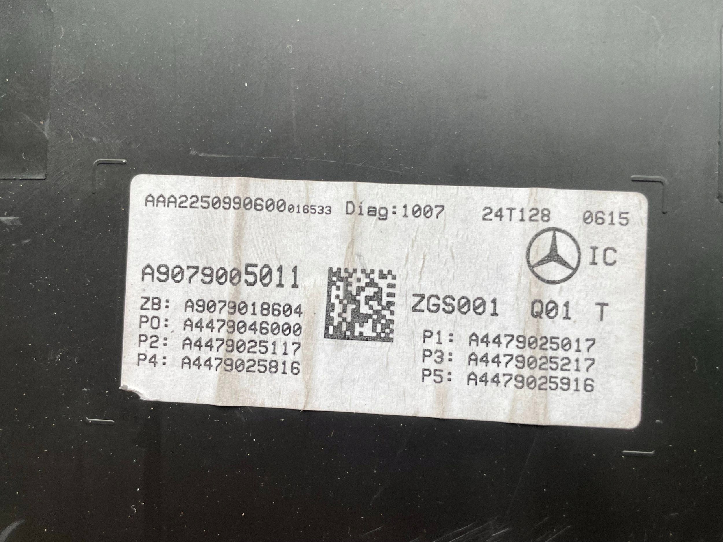 Mercedes Benz Sprinter dials LICZNIKI A9079005011 !J