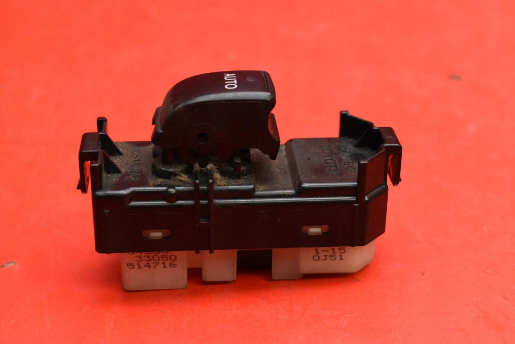 switch lifting windows right rear part 514746 LEXUS ES 330 4 IV XV30 03-06