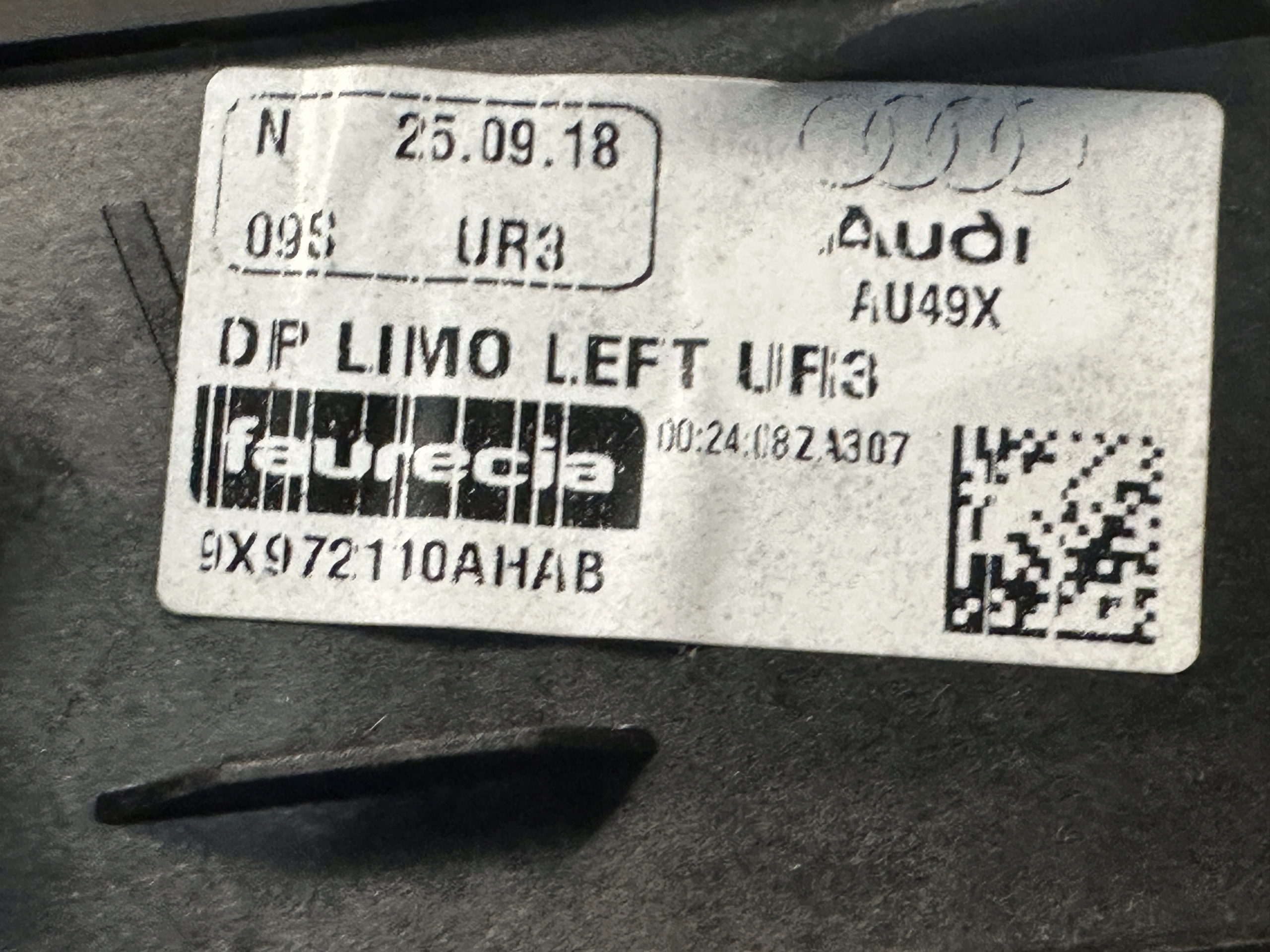 AUDI A4 A5 8W B9 DEKORY Moulage Interne