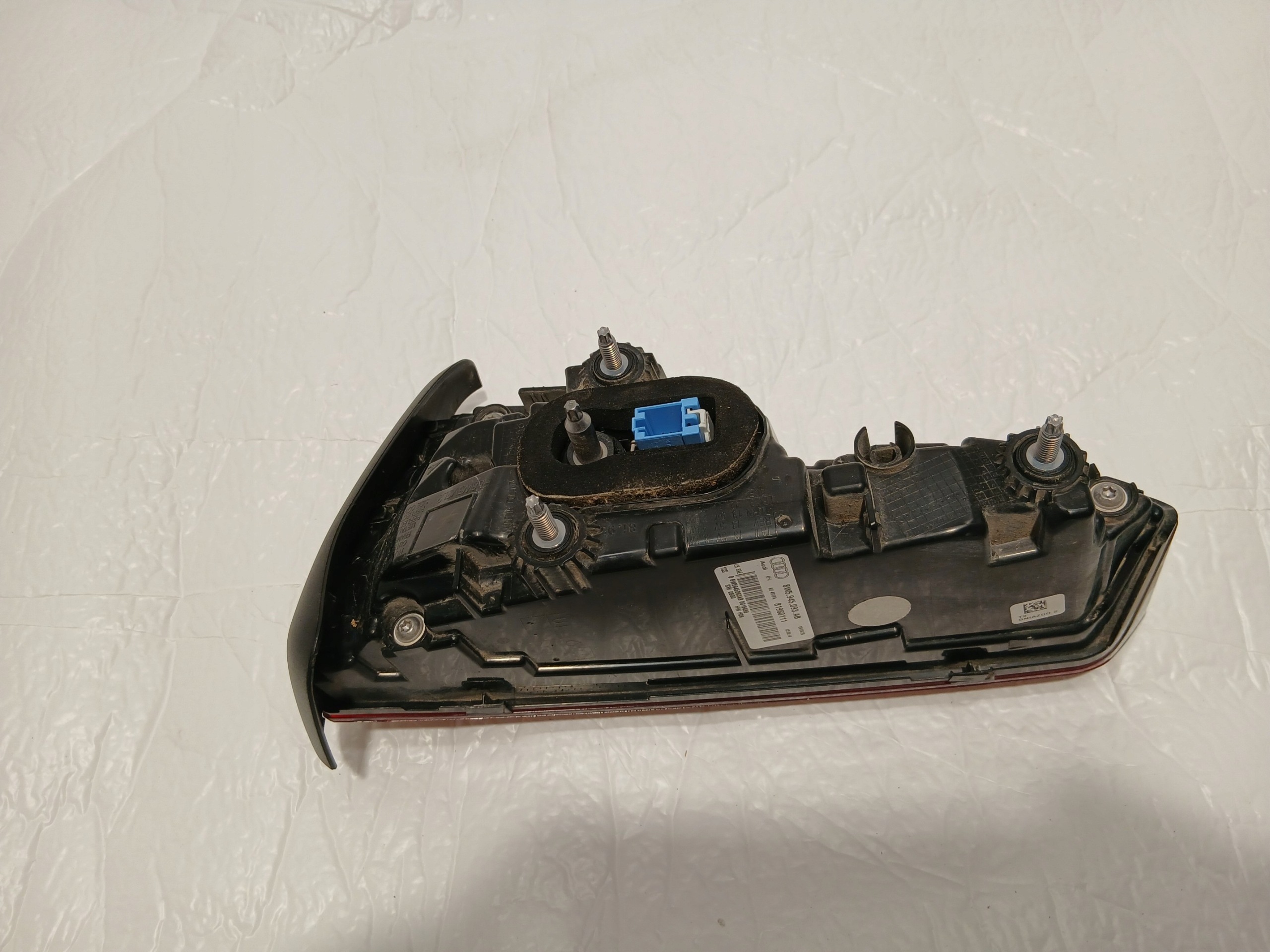 AUDI A4 B9 LIFT light boot left rear part LED USA 8W5945093AB
