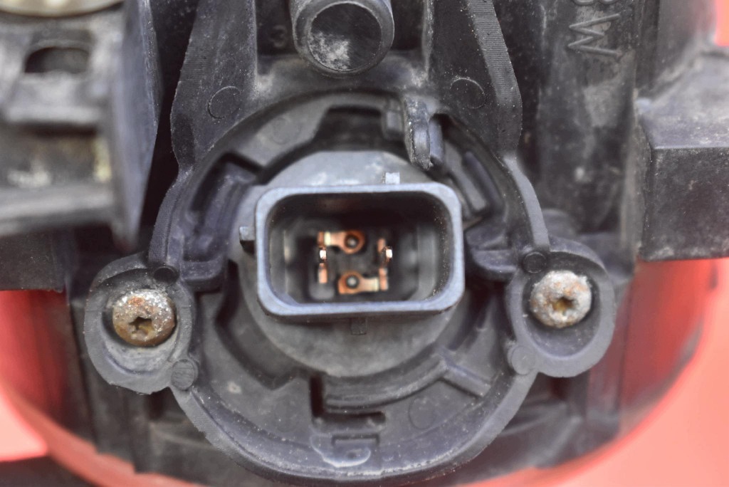 fog light left front front 8321A365 MITSUBISHI ASX 1 and LIFT 12-16