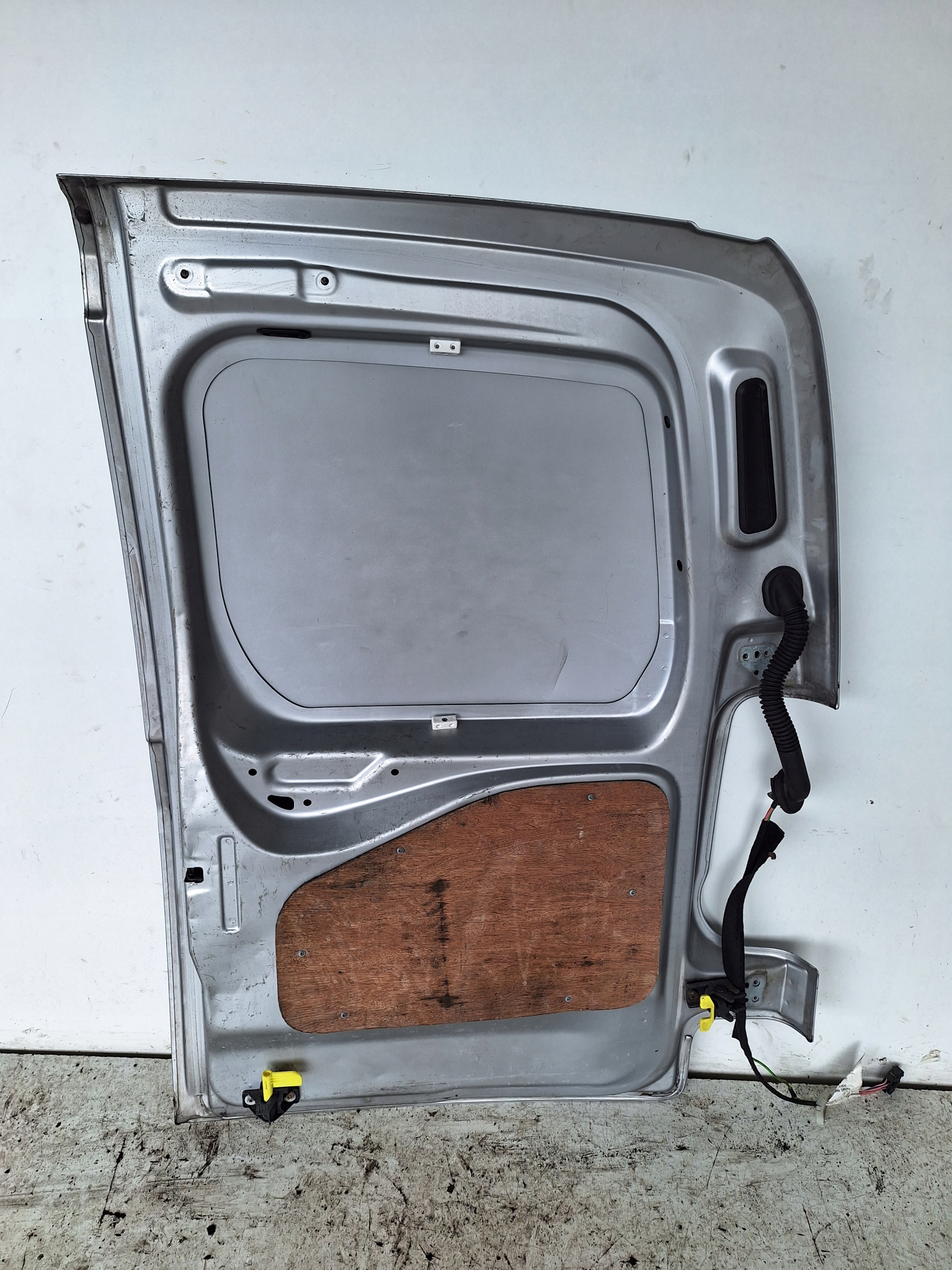 BERLINGO III PARTNER III 08-18 Tür links heck