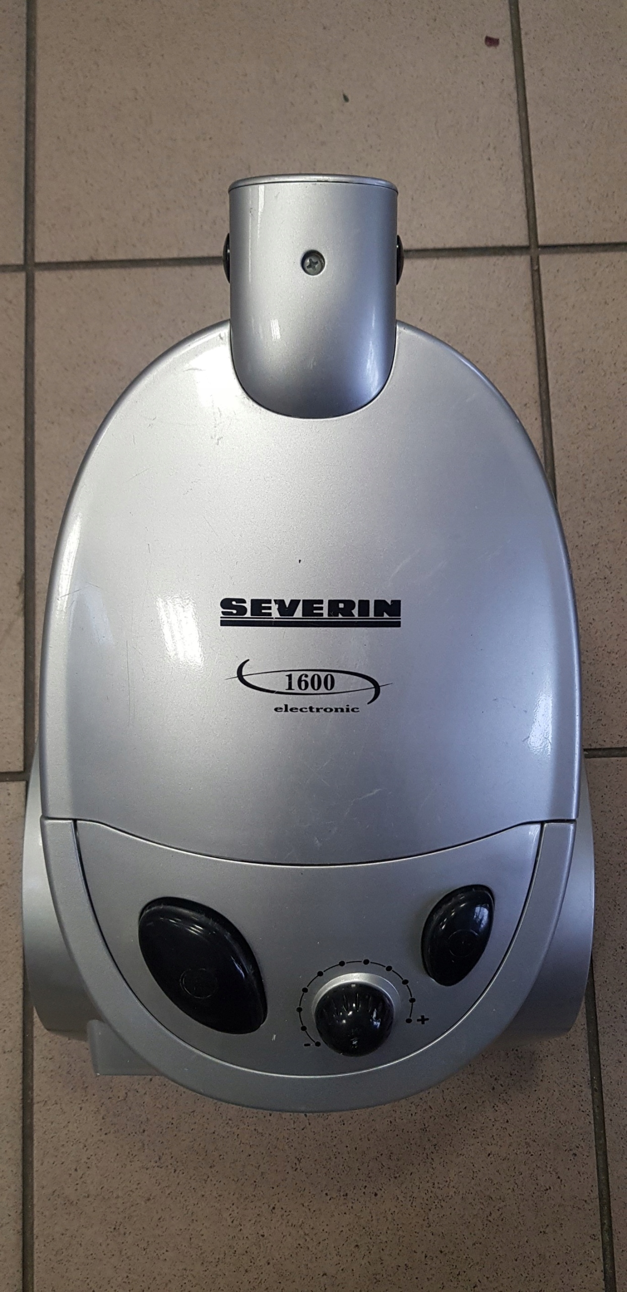 Włącznik do odkurzacza Severin 1600 electronic Rodzaj włącznik