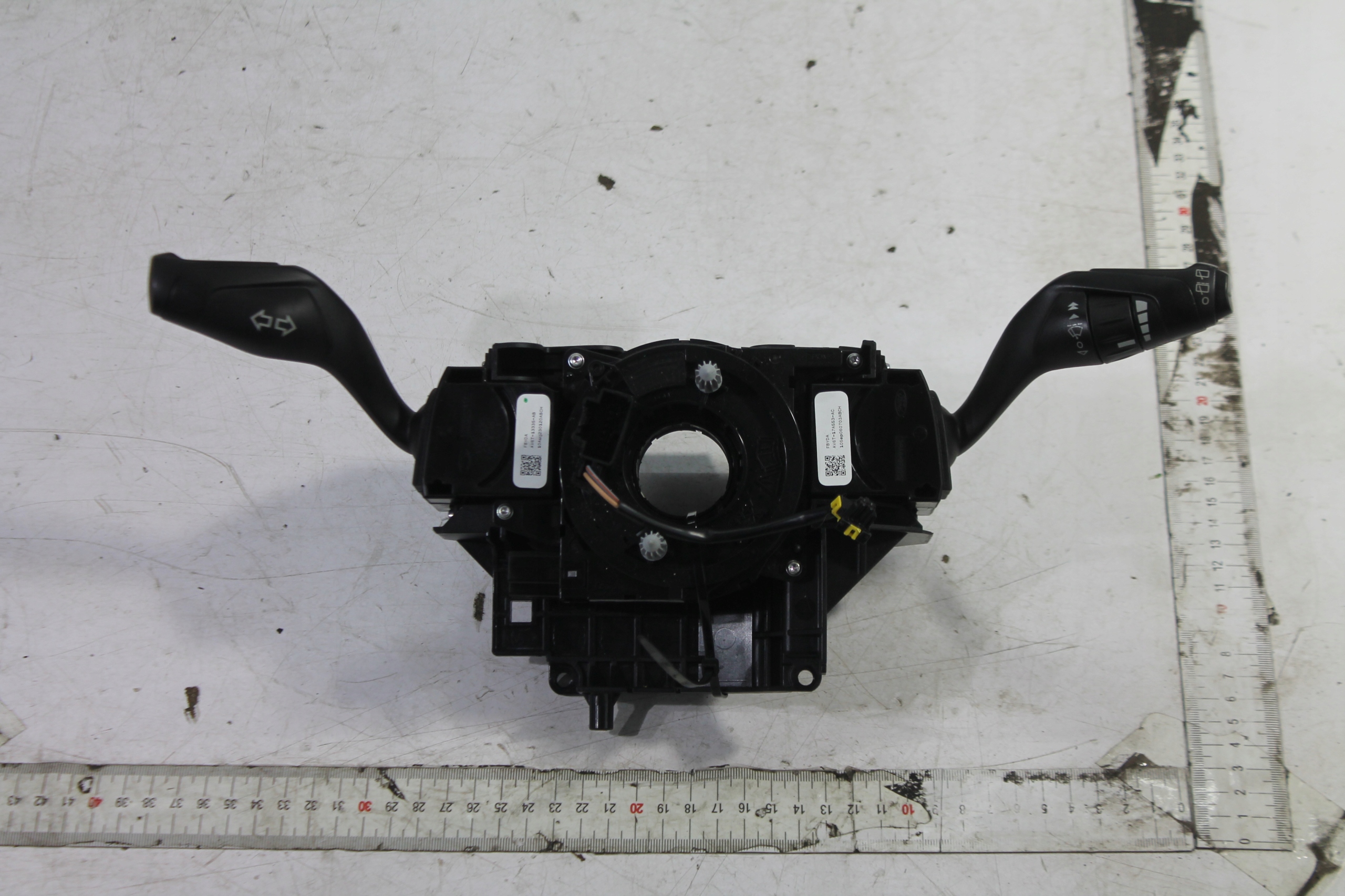 DEVIO LUCI TERGICRISTALLO TERGI FORD C-MAX II MK2 10-19