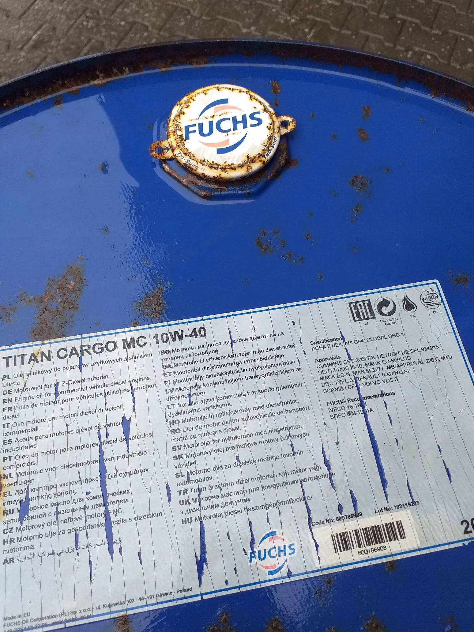FUCHS TITAN CARGO MC 10W40 - 205L Model TITAN CARGO MC 10W40 205L
