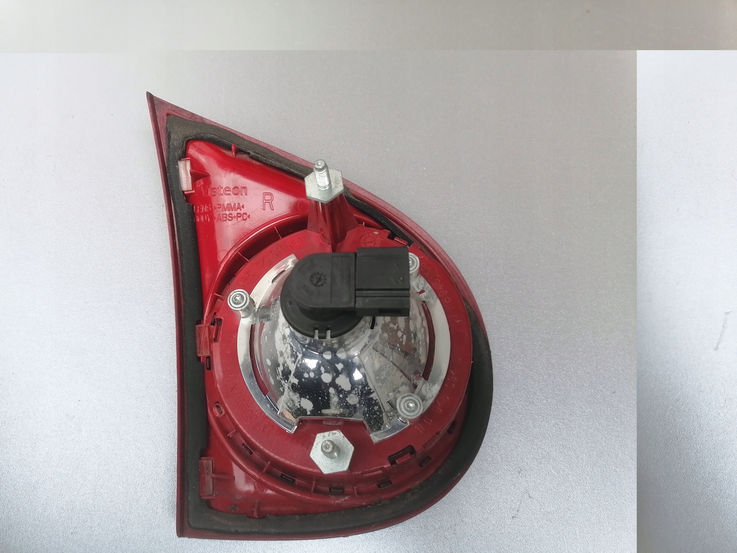 VW GOLF 5 V HB light right rear part PRZYCIEMNIANA
