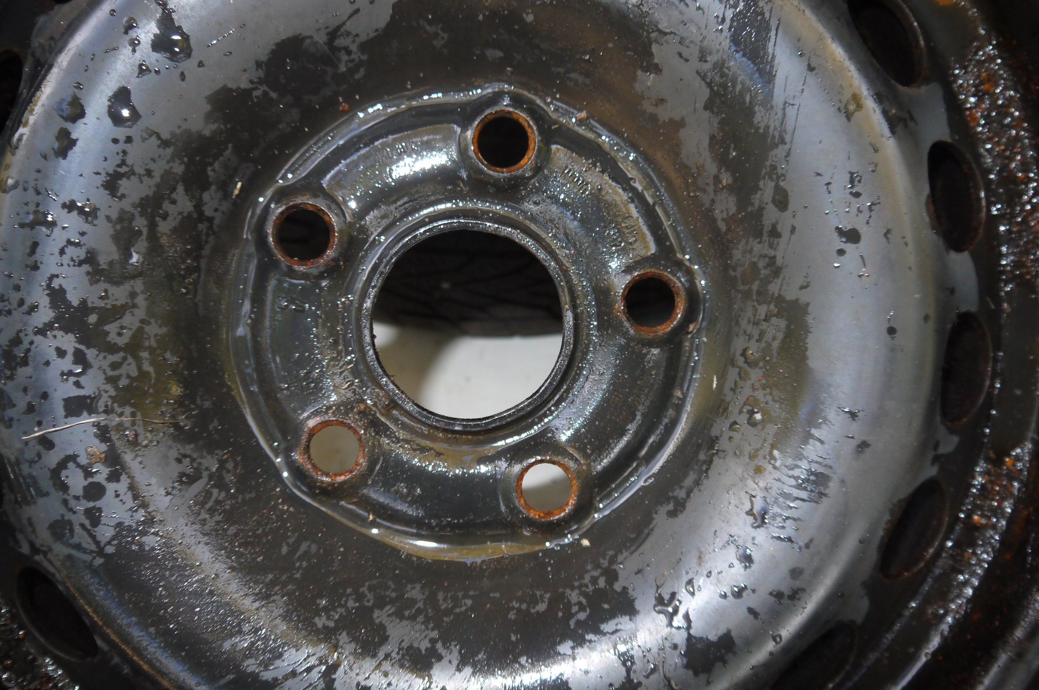 Koła Felgi 5x115 16 IS 41 Opel Chevrolet 215/60/16 Rozstaw śrub 5x115