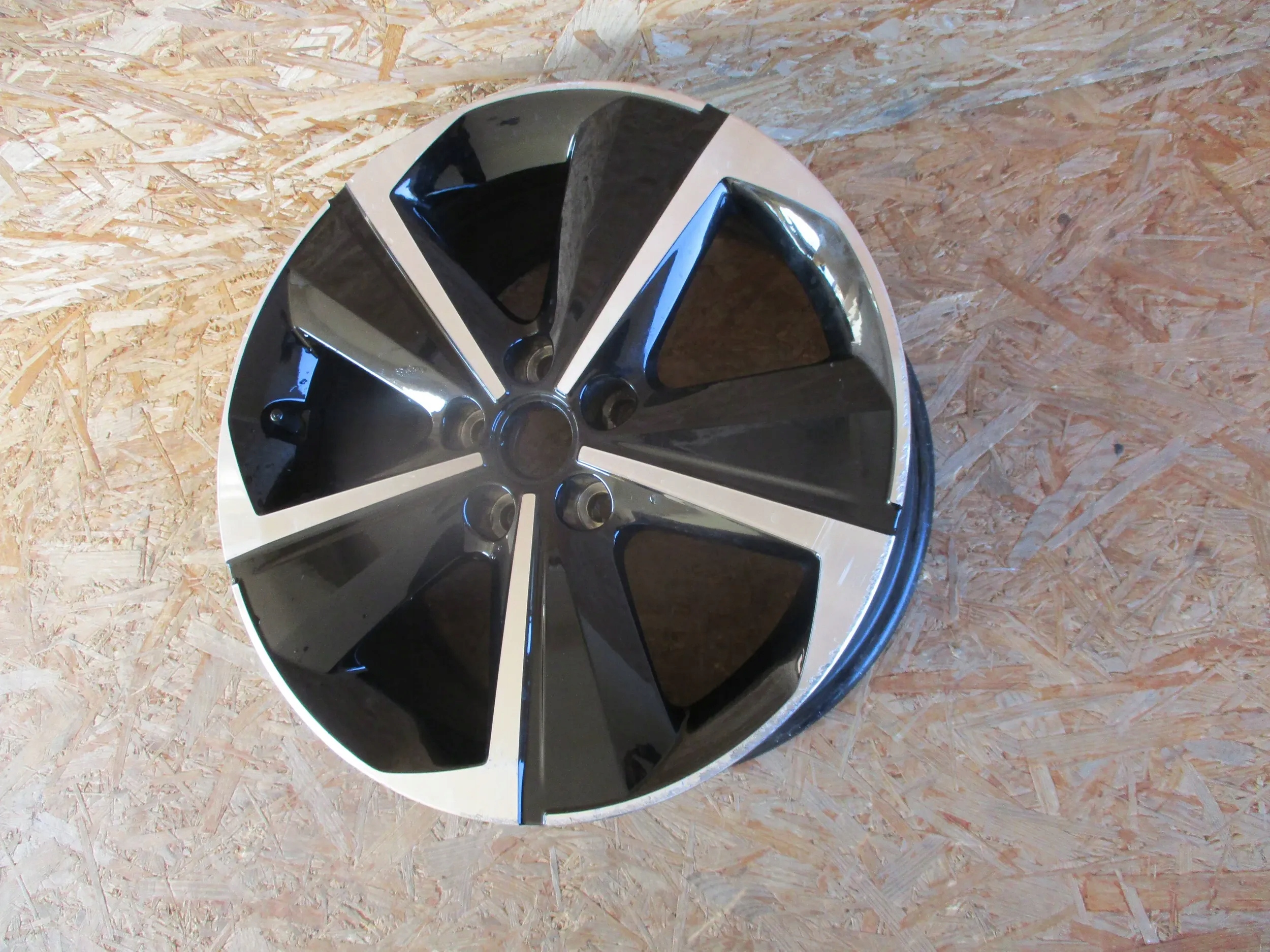 disk hliníkový OPEL ASTRA L 7,5Jx17 ET44 5x108