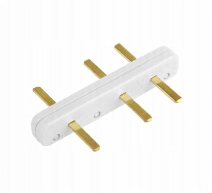  /><h1>⚙️DANE TECHNICZNE</h1><p>Nazwa produktu/Rodzaj: <b>łącznik/mostek</b></p><p>Klasa ETIM: <b>EC002838 Akcesoria do gniazd i wtyczek CEE</b></p><p>Zastosowanie: <b>do gniazd K45</b></p><p>Rodzaj akcesoriów: <b>Inne</b></p></div>
            
                    </div>
    </div>
                                                                    <div class=