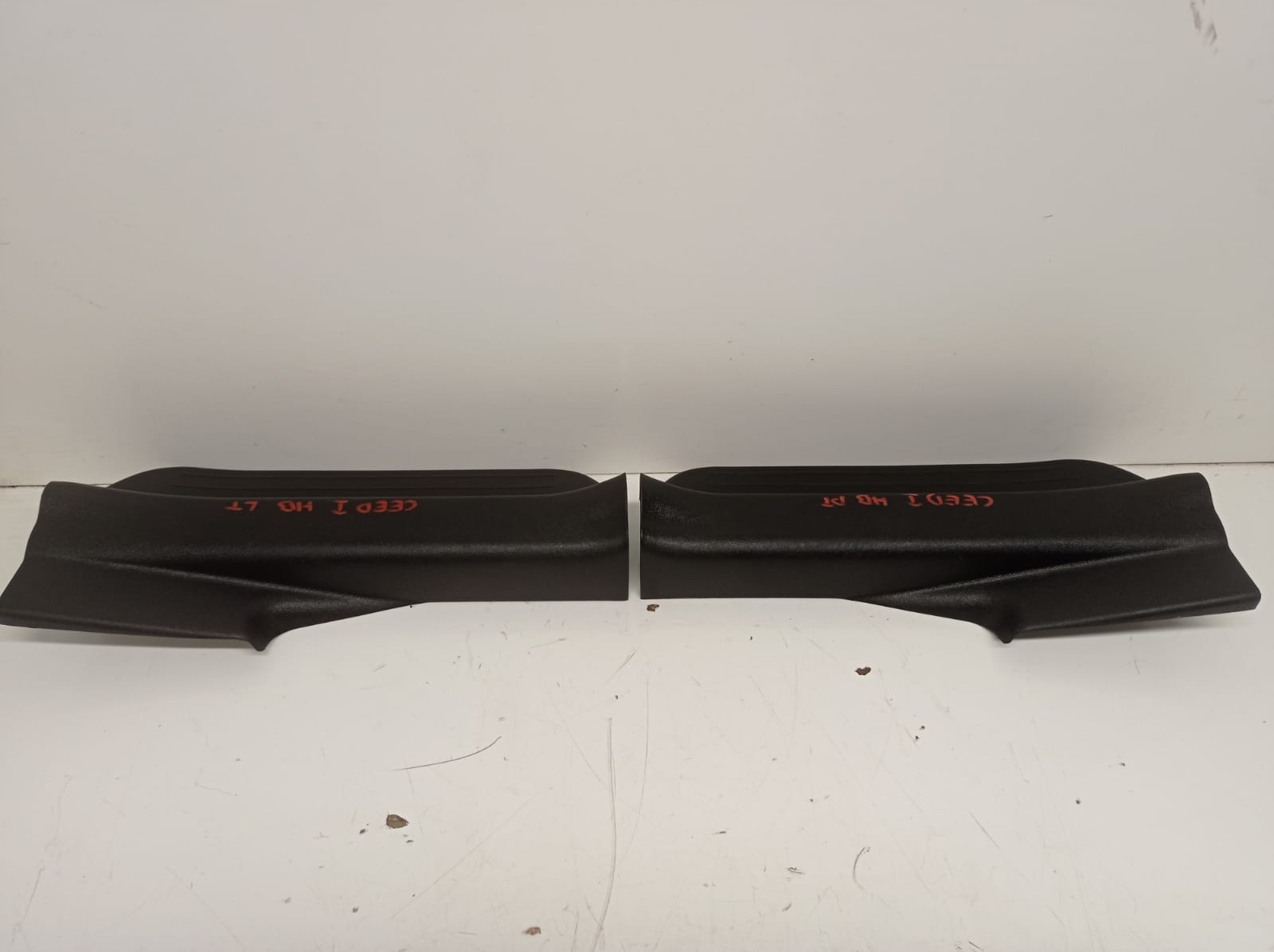 KIA CEED and LIFT cover moulding threshold L/P rear part 11R