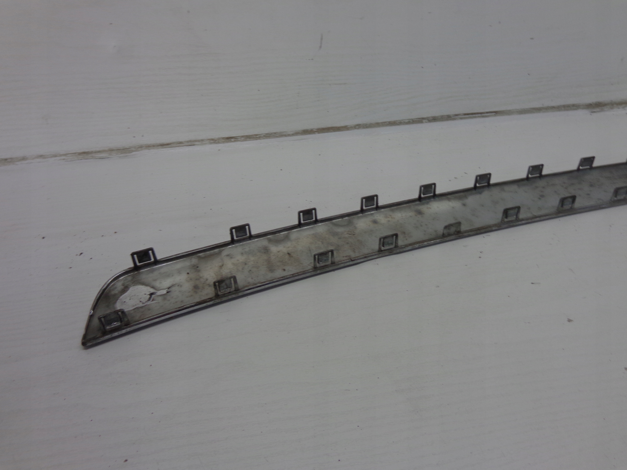 | FIAT CROMA 2 II LISTWA CHROM NA KLAPĘ TYL Typ samochodu Samochody osobowe