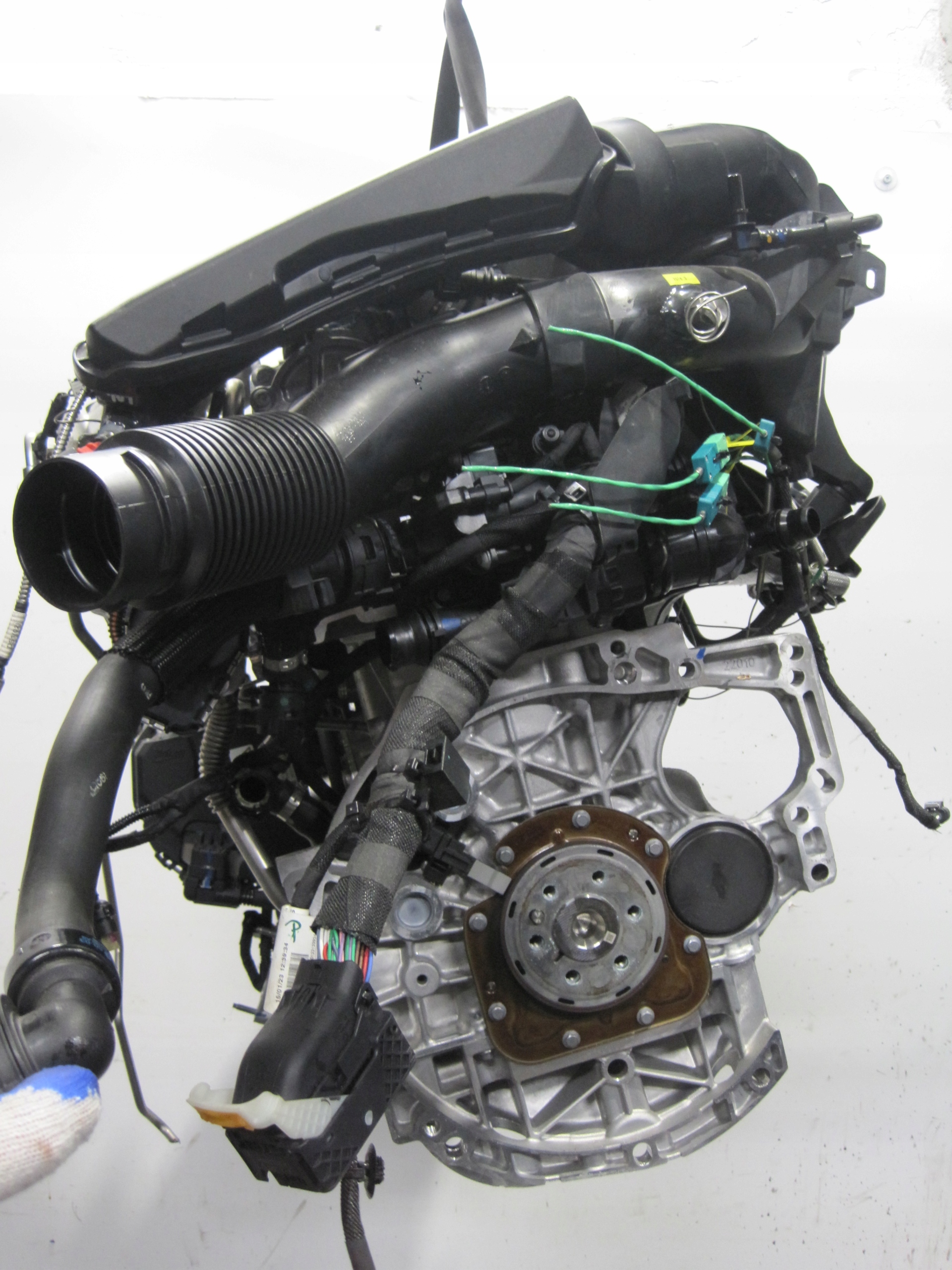 engine motor PEUGEOT 408 1.2 thp complete 10Z1AN HN09