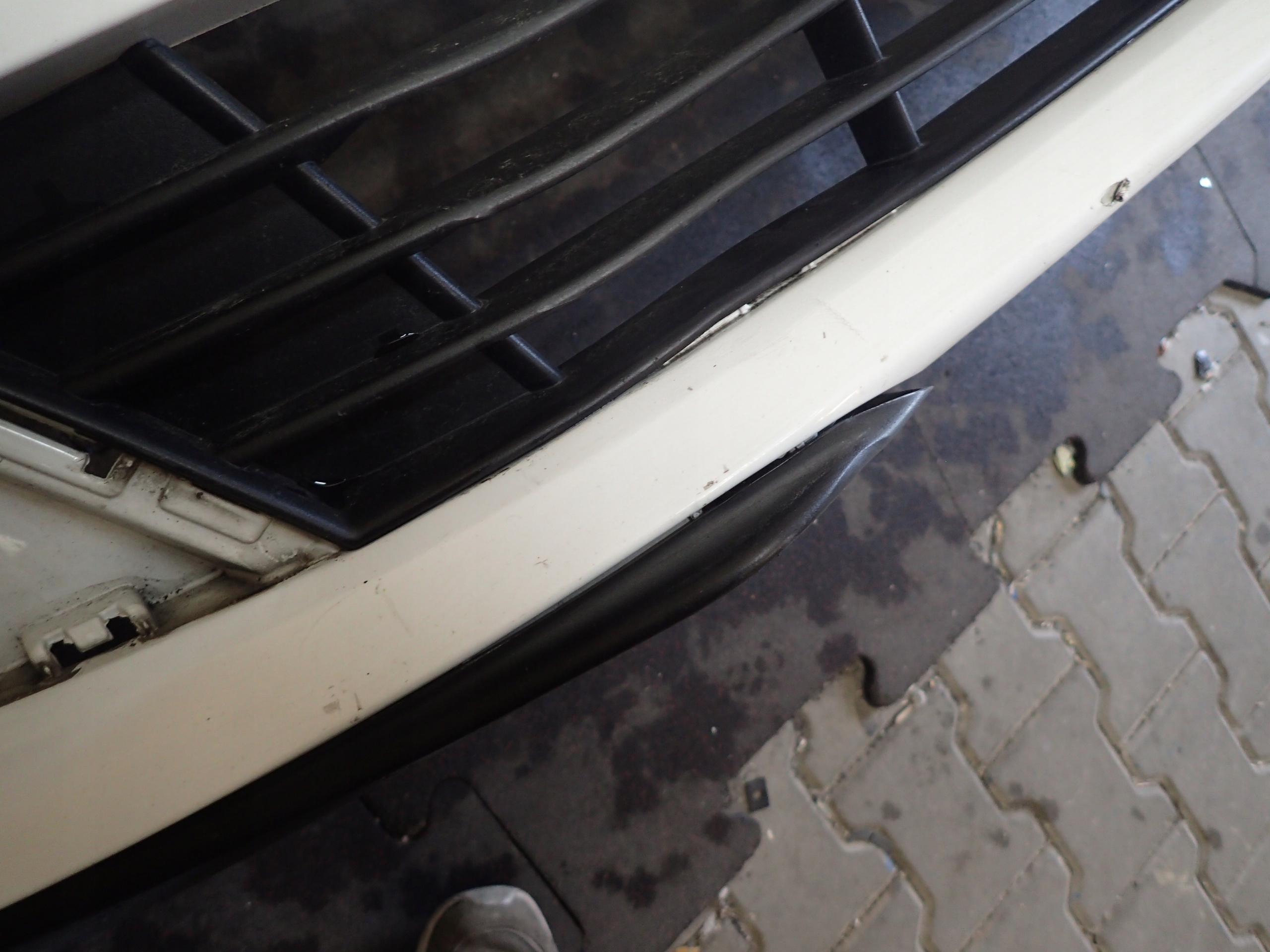 nárazník předek FORD C MAX MK2 LIFT 15