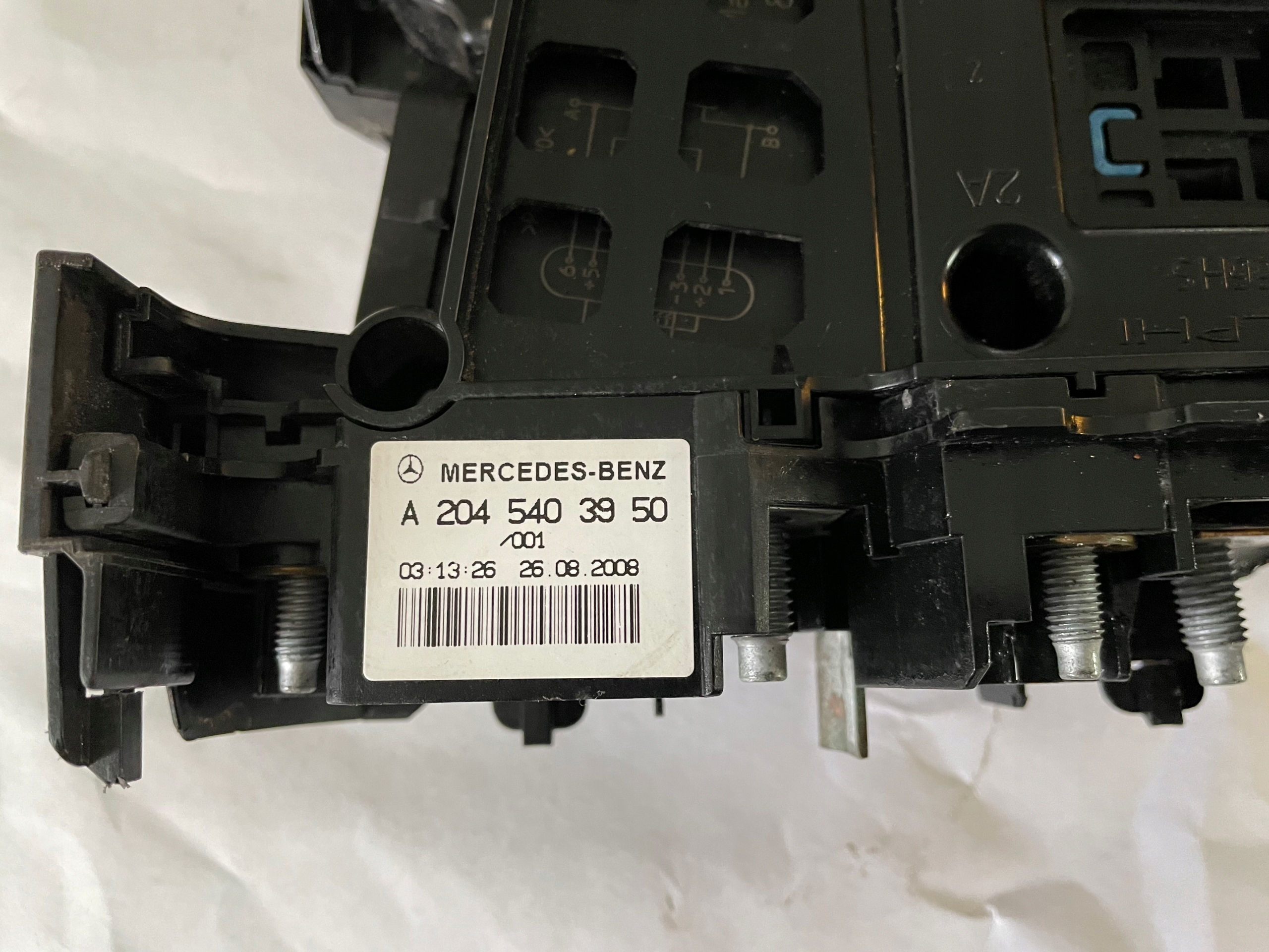 MERCEDES GLK Sicherungen AKUMULATORA A2045403950