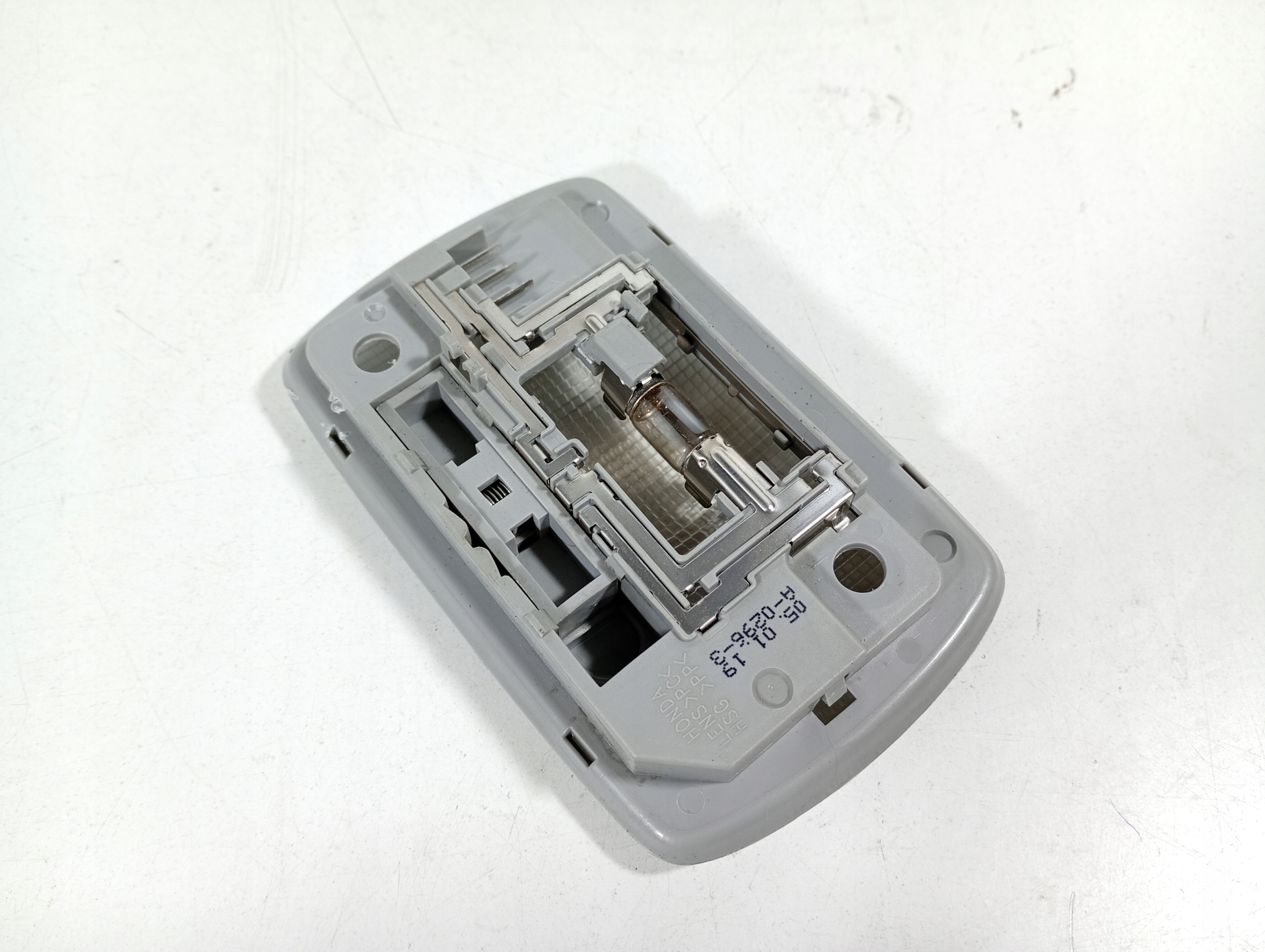 Honda FR-V FRV 05-09 OSWIETLENIE cabs light inner