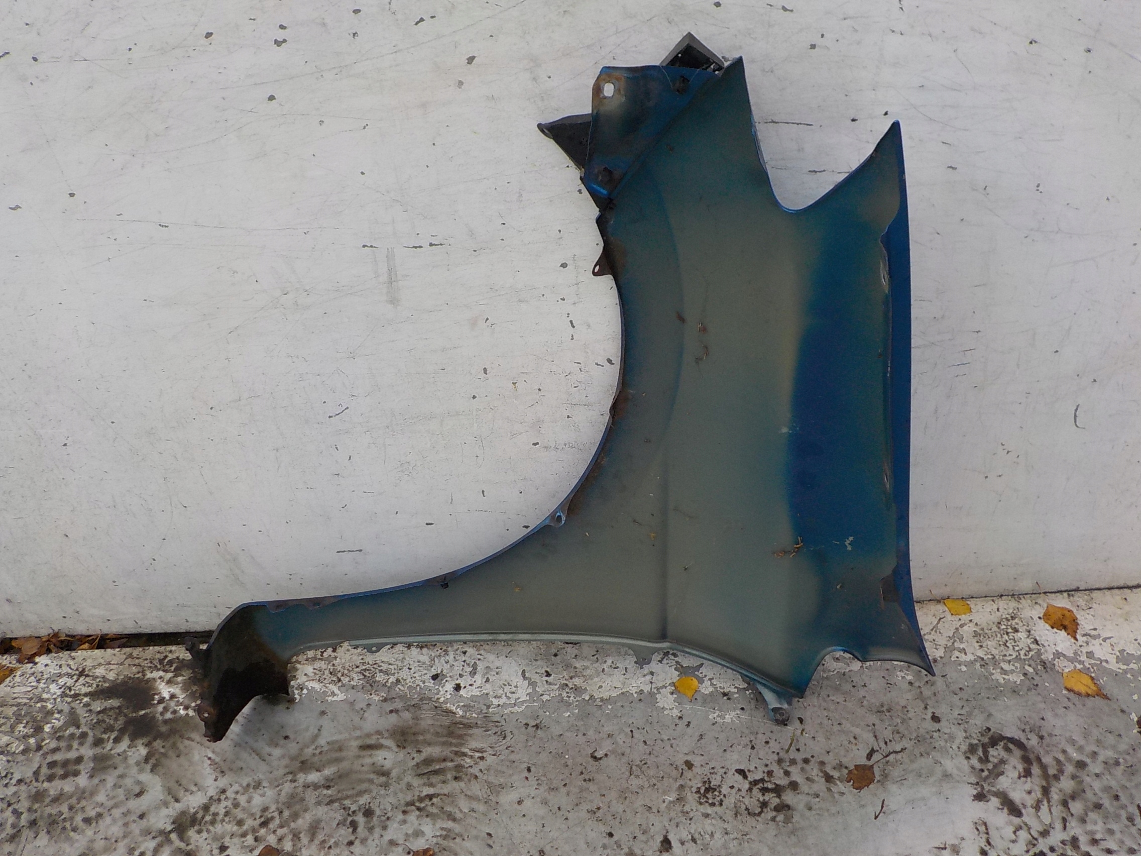 376 HONDA FR-V fender right front front