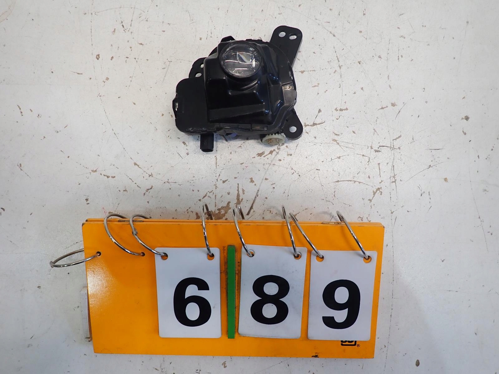 NEBELSCHEINWERFER LINKS MAZDA CX5 12-17 CX3 15