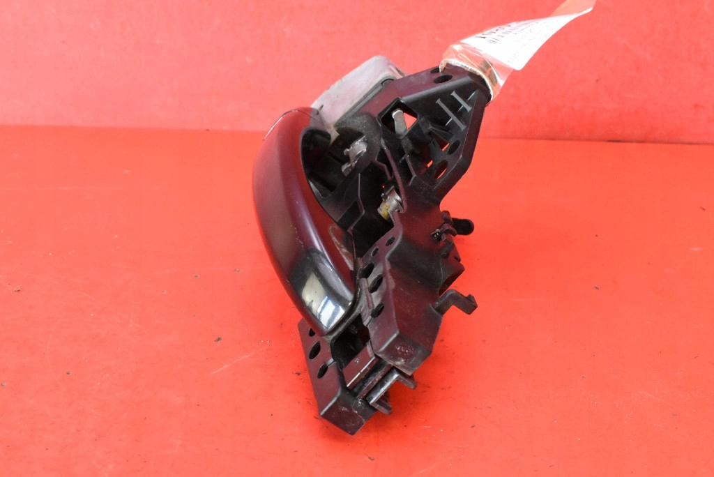 handle left front front LZ9Y 8T0837885 AUDI Q5 8R 08-12