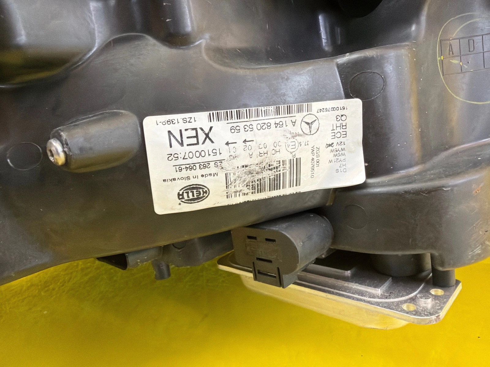 light left front Mercedes ML W164 Lift Bi-Xenon A1648205359