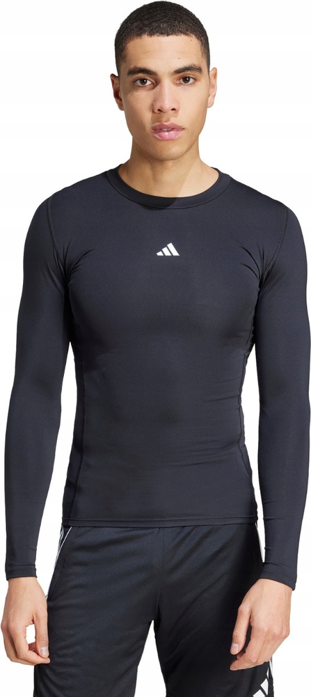 Pánské Tričko Adidas Techfit Long Sleeve Černé JP2944 vel. L
