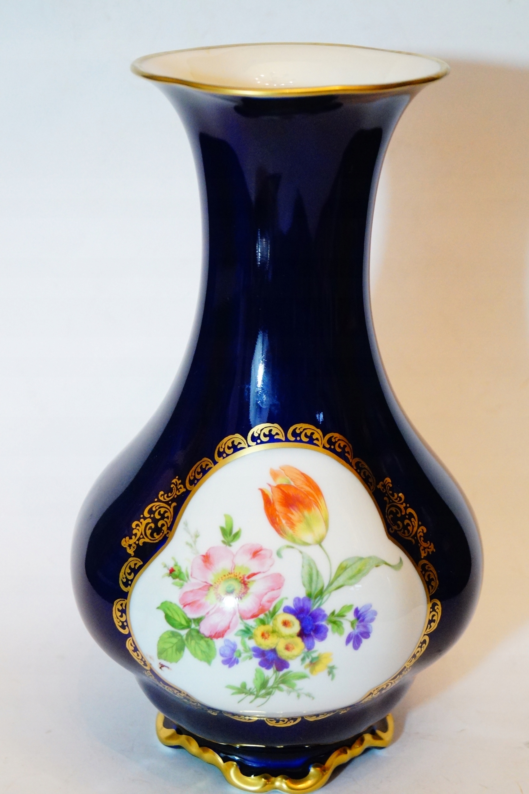 Линднер большой кобальт ВАЗа цветы 26,5