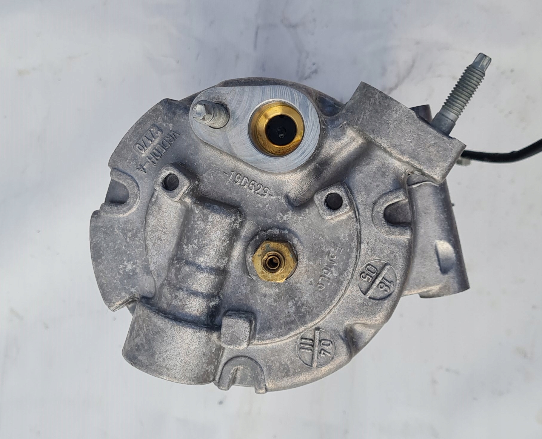 FORD KUGA MK2 compressor; of the air conditioning compressor