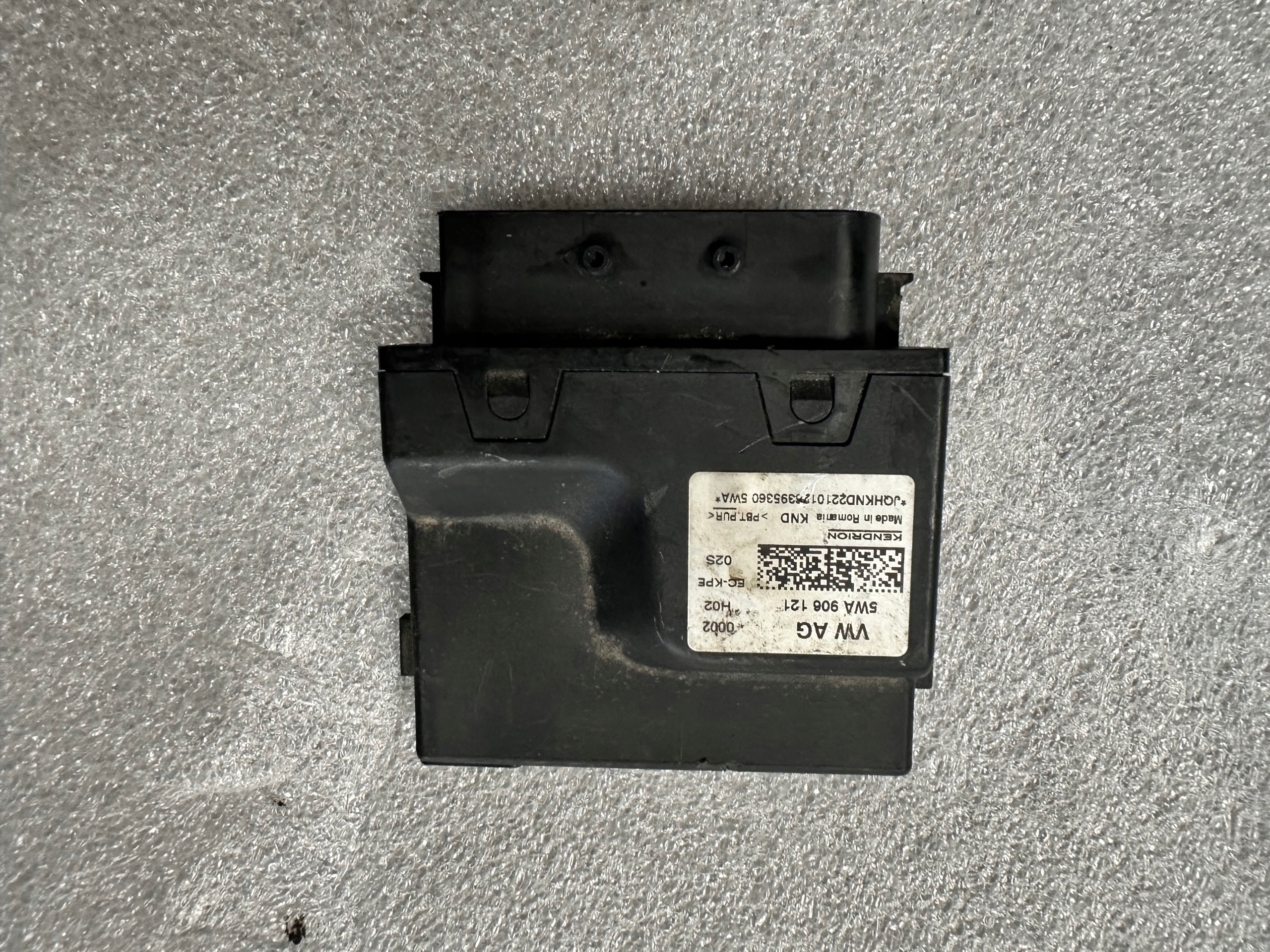 Audi S3 A3 8Y MODUŁ POMPY PALIWA 5WA906121....