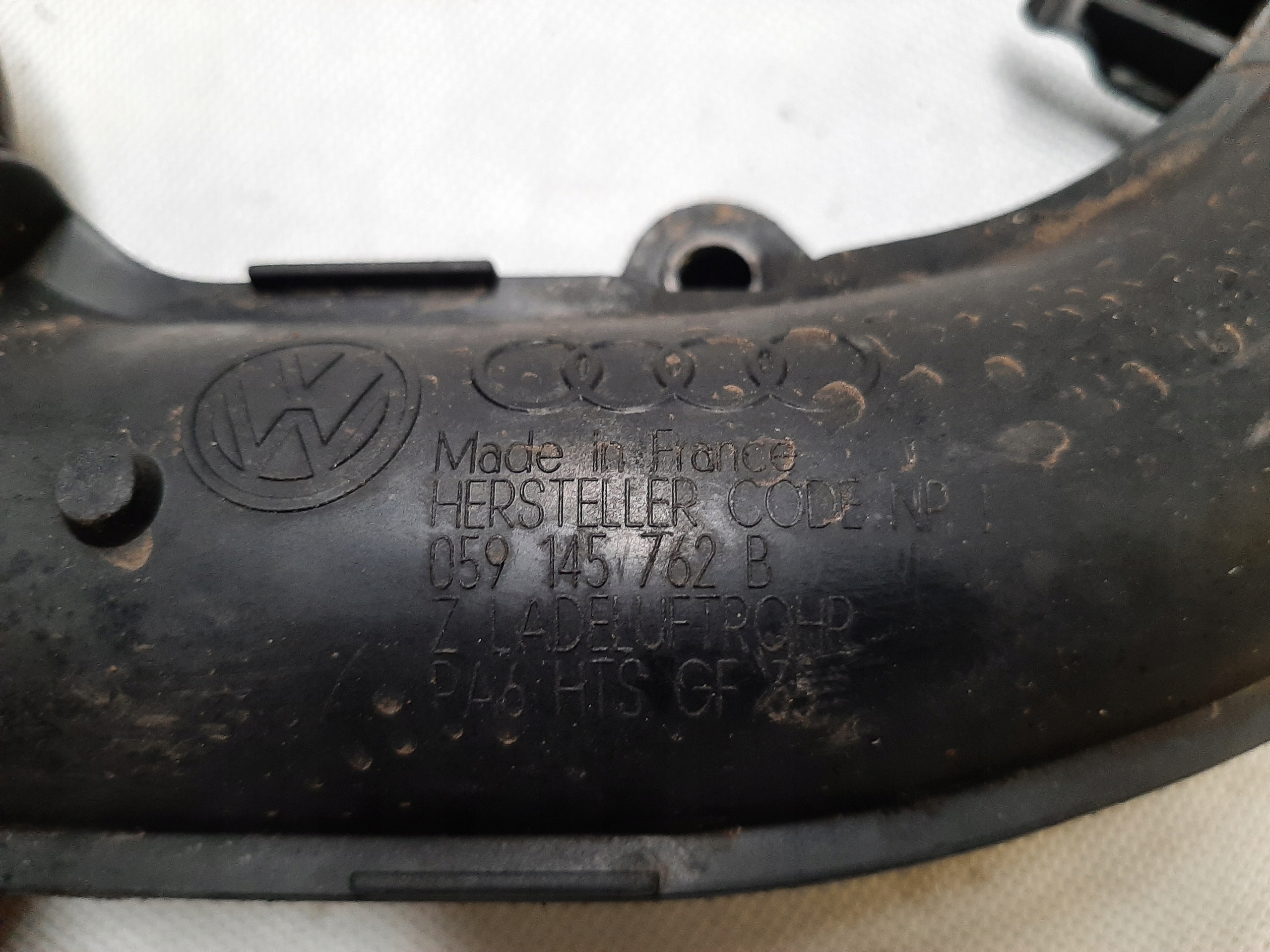 коллектор Впускный впускной Audi A6 C6 2.7 3.0 tdi 059145997C 059145762B