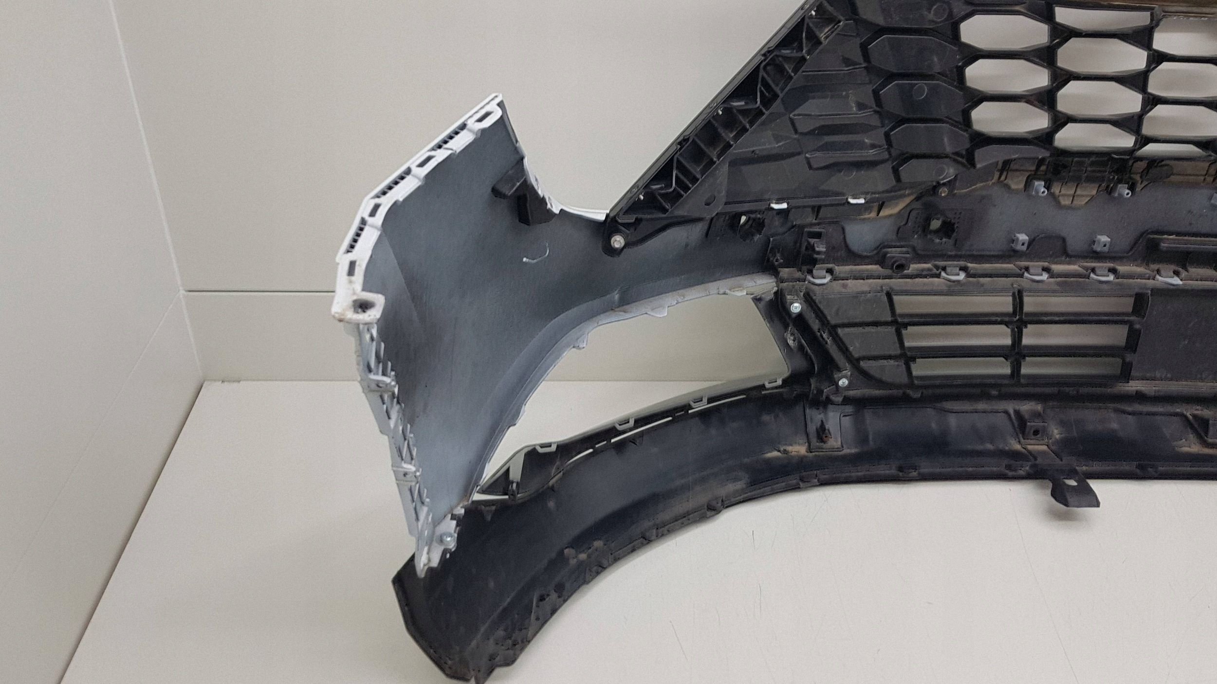 KIA SPORTAGE 5 V 2021 - bumper front 86511-R2000