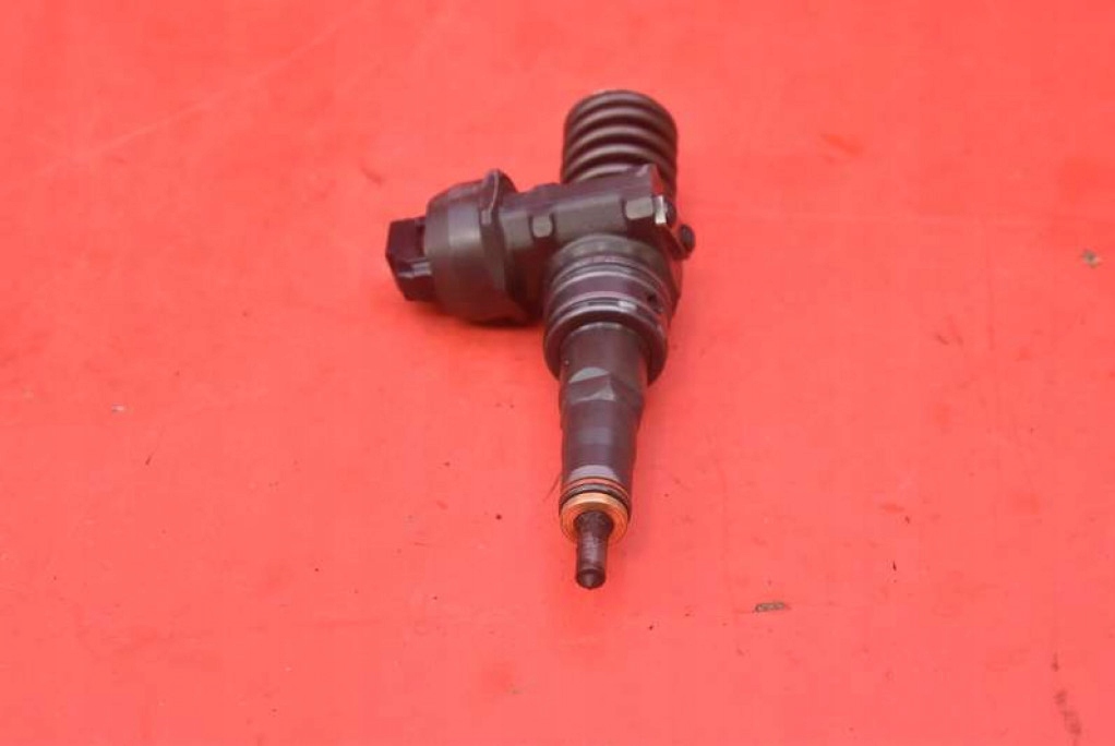 насос форсунка vw PASSAT B5 1.9 tdi 131 ЛС 00-05