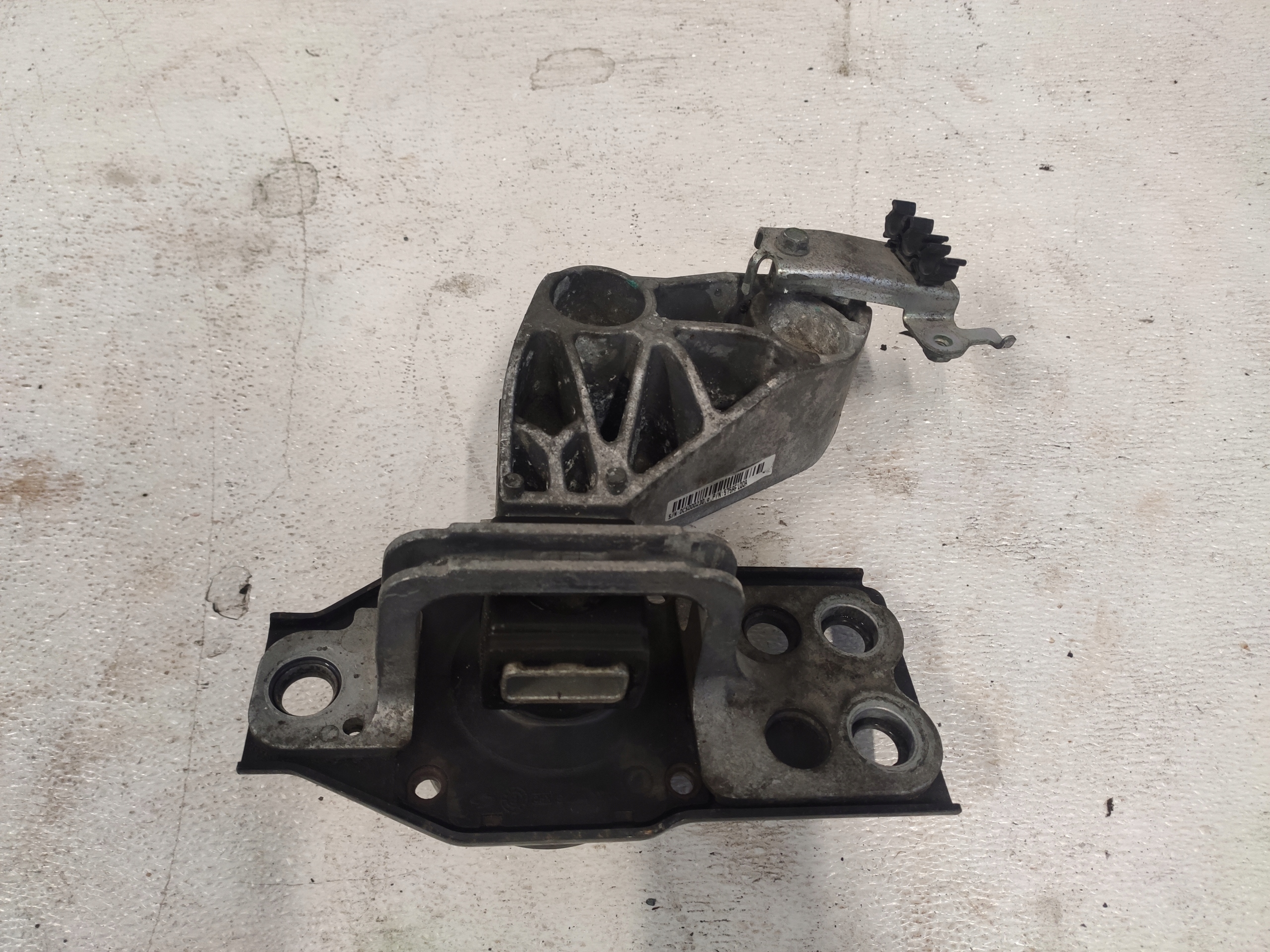 RENAULT KOLEOS 2008 2.0DCI holder engine mount