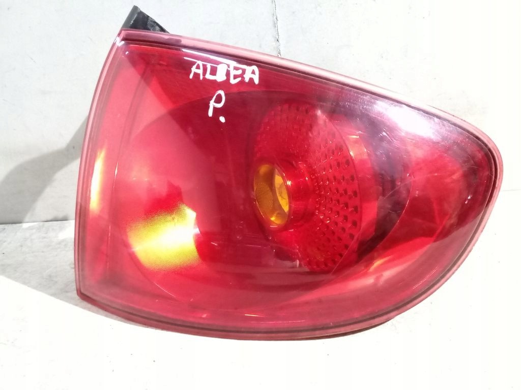 Seat Altea light right rear part rear