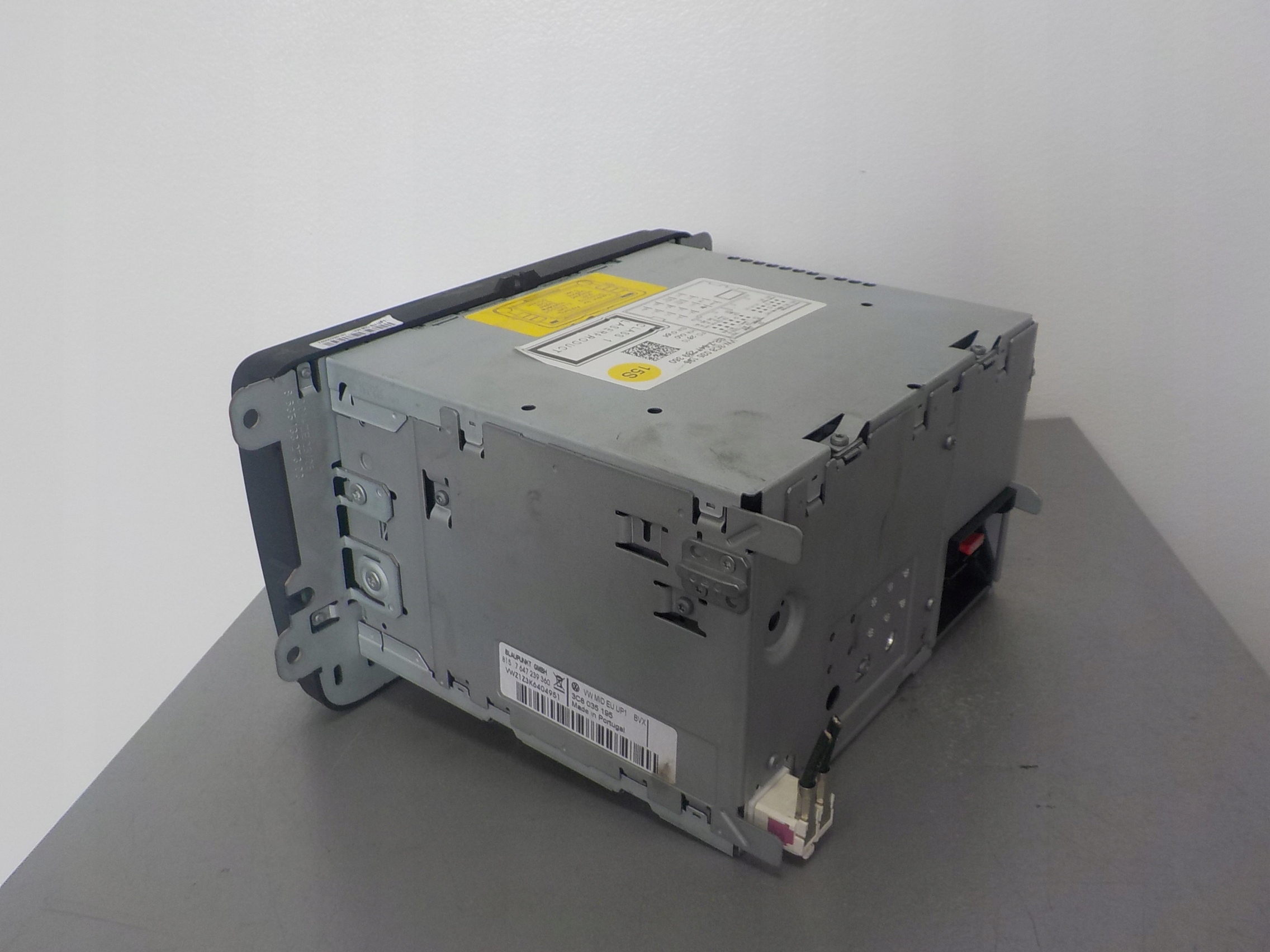 vw TIGUAN PASSAT B7 радио 3C8035195