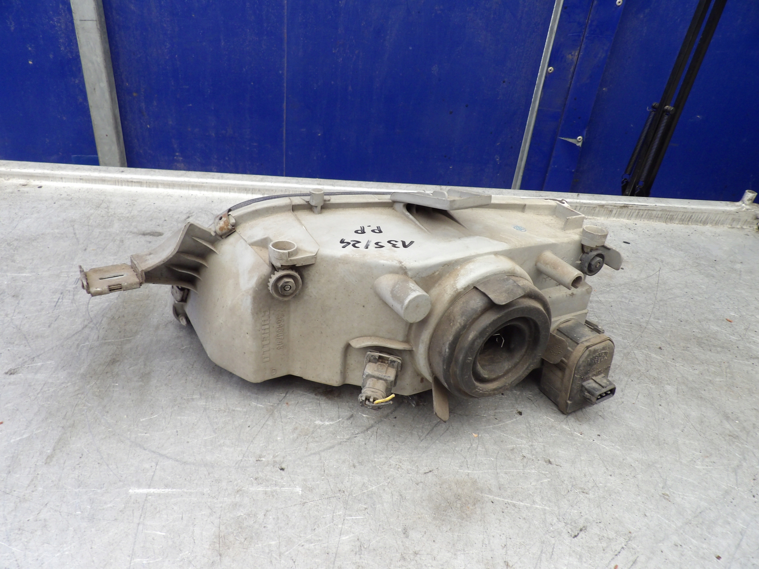 Fiat Punto and light front right 36460748