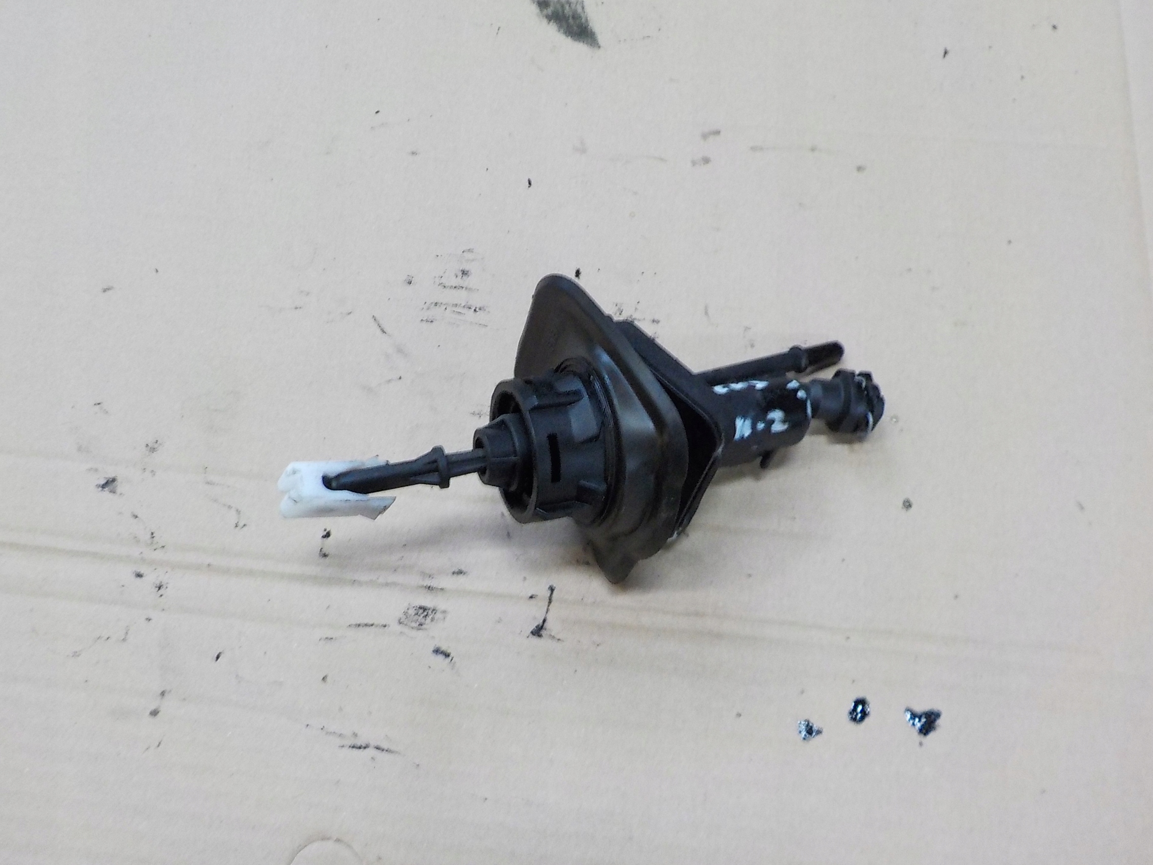 pumpa spojky ford focus mk2 1,6 tdci 3M51-7A543-AE